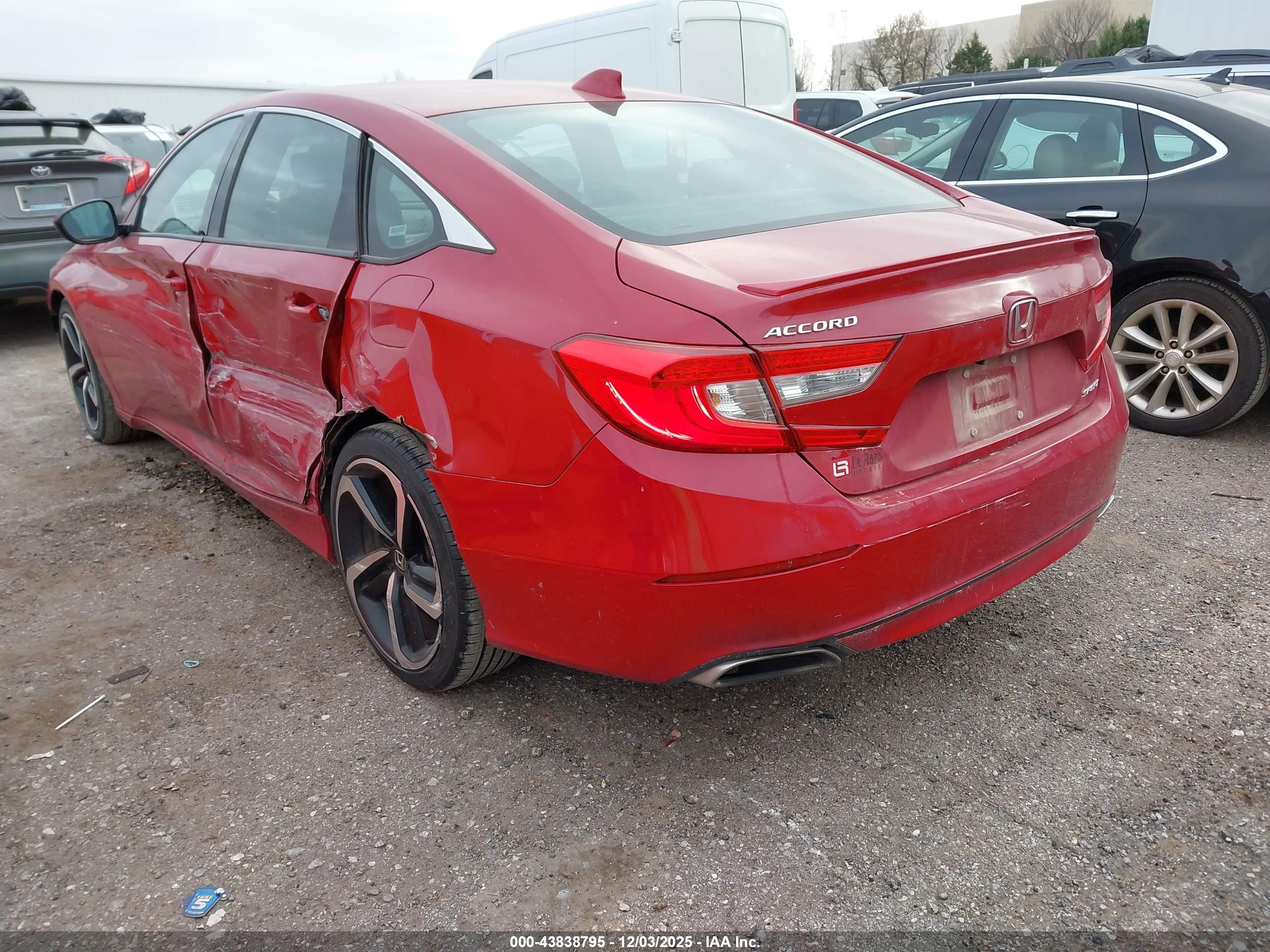 HONDA ACCORD image 3