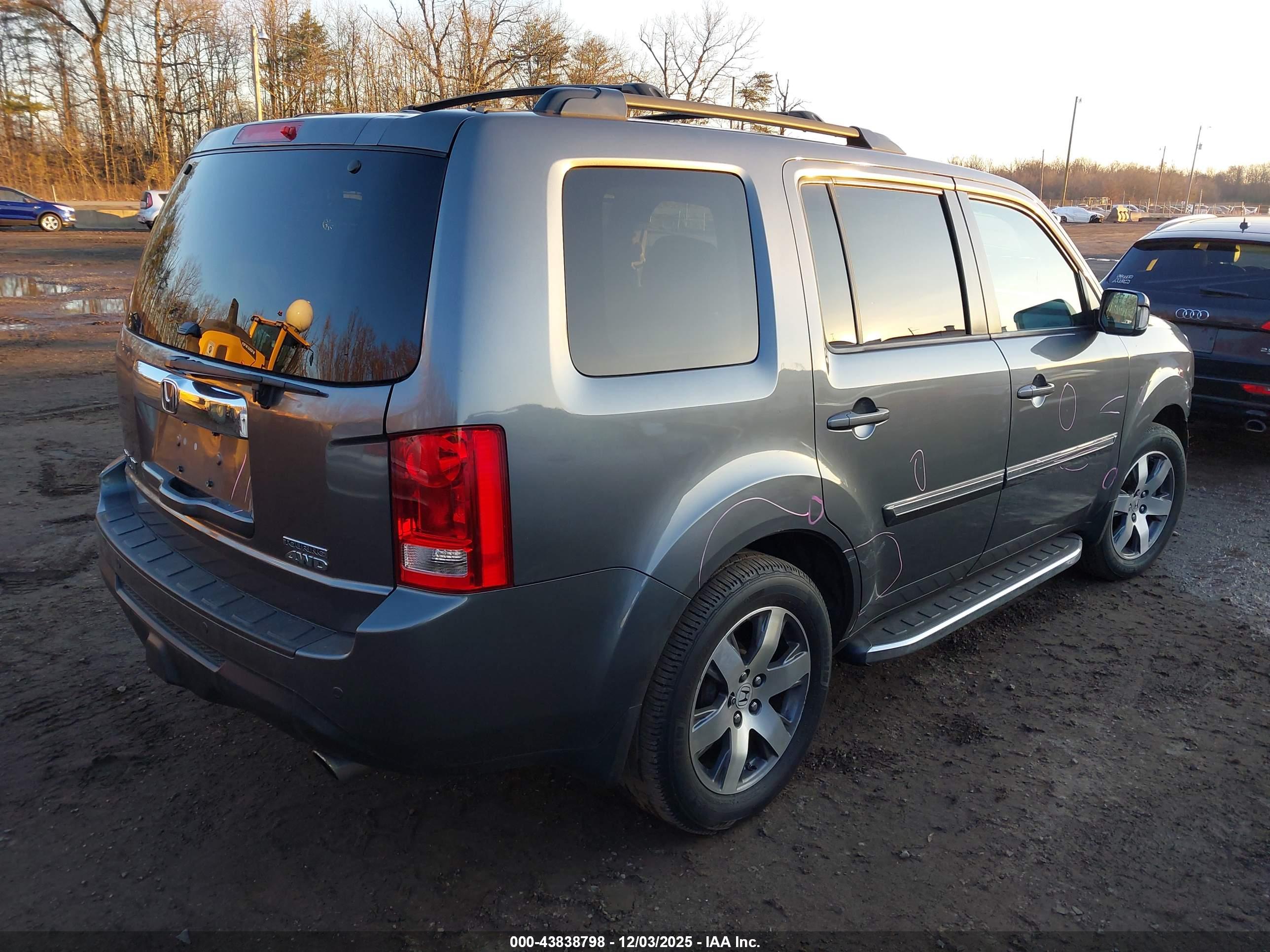 HONDA PILOT image 4