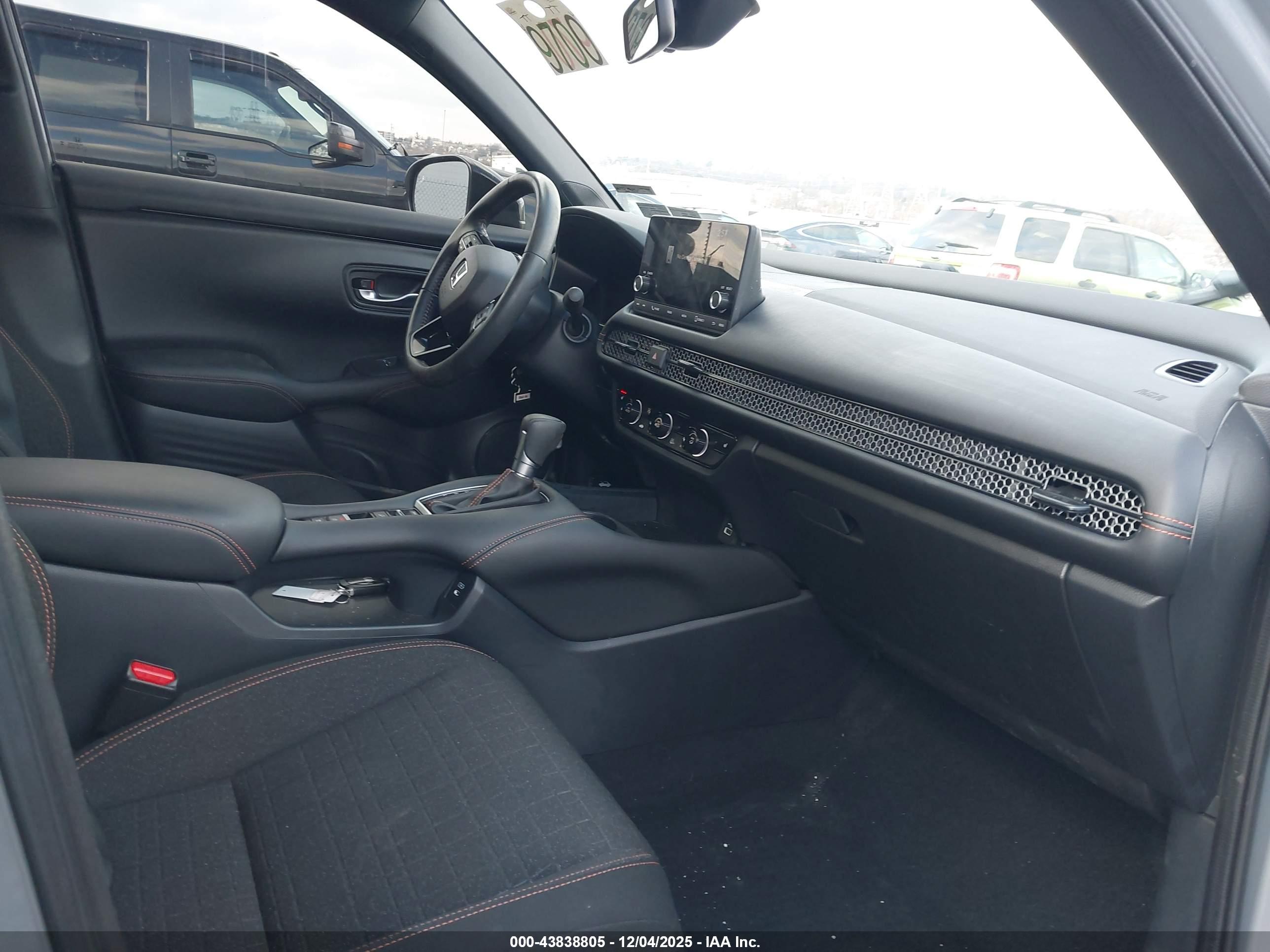 HONDA HR-V image 5