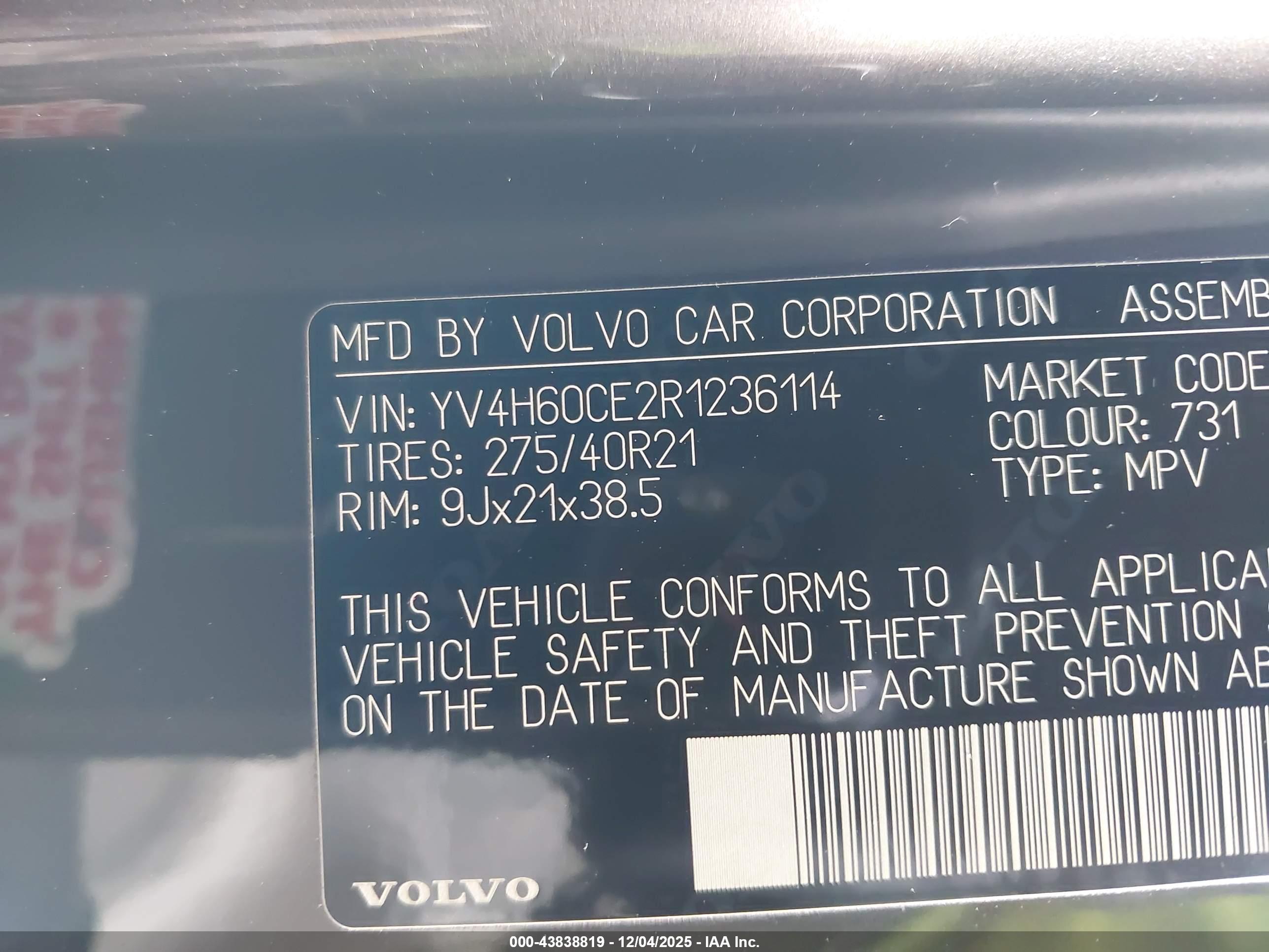 VOLVO XC90 image 9