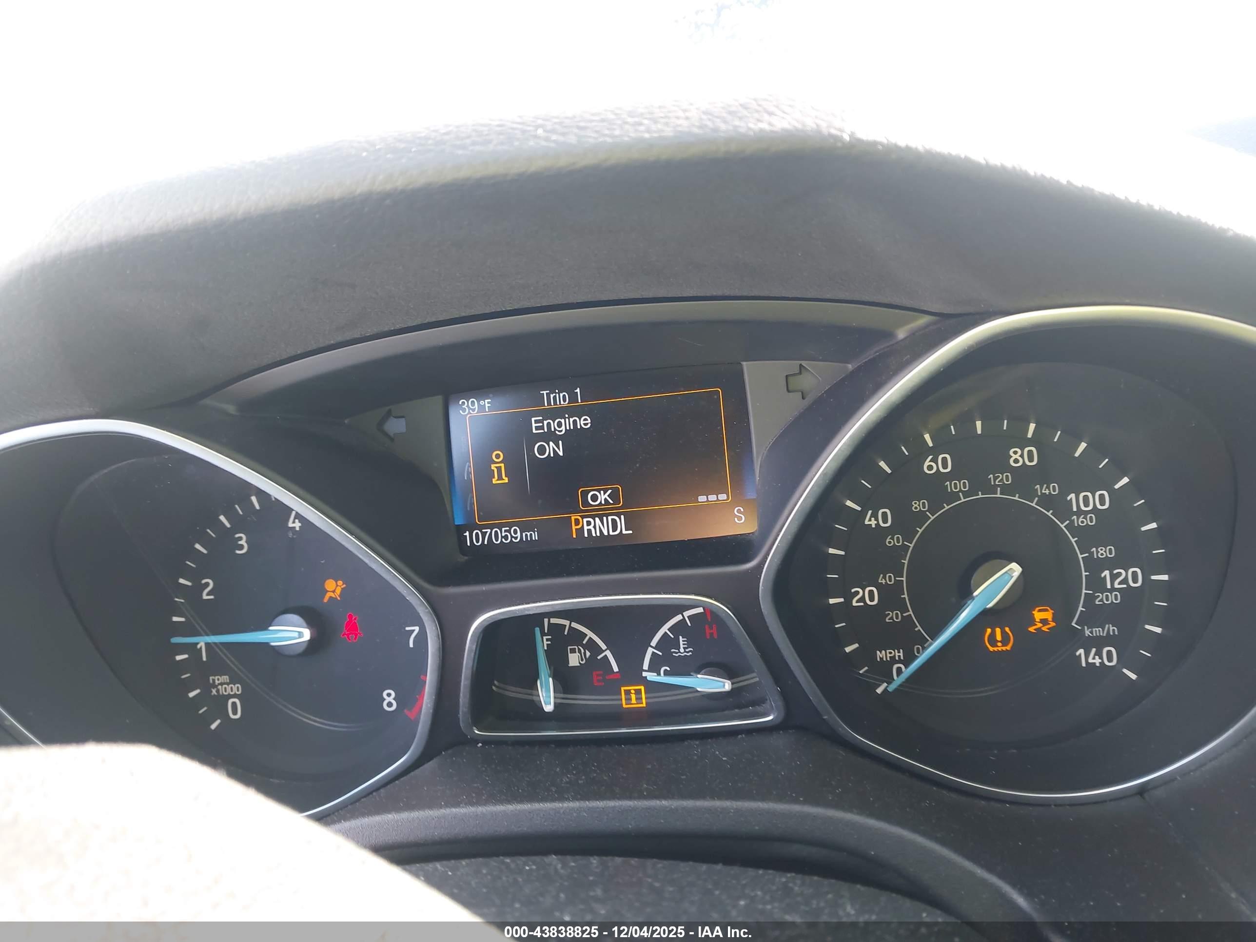 FORD FOCUS image 7