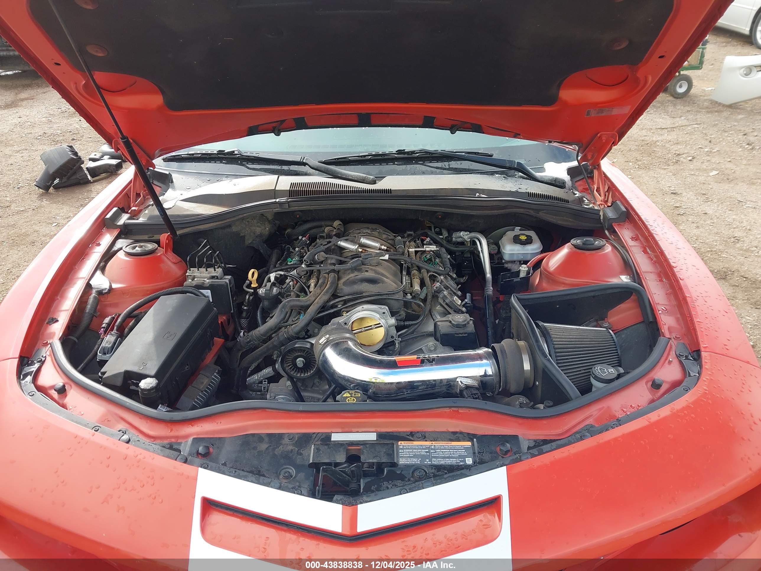 CHEVROLET CAMARO image 10