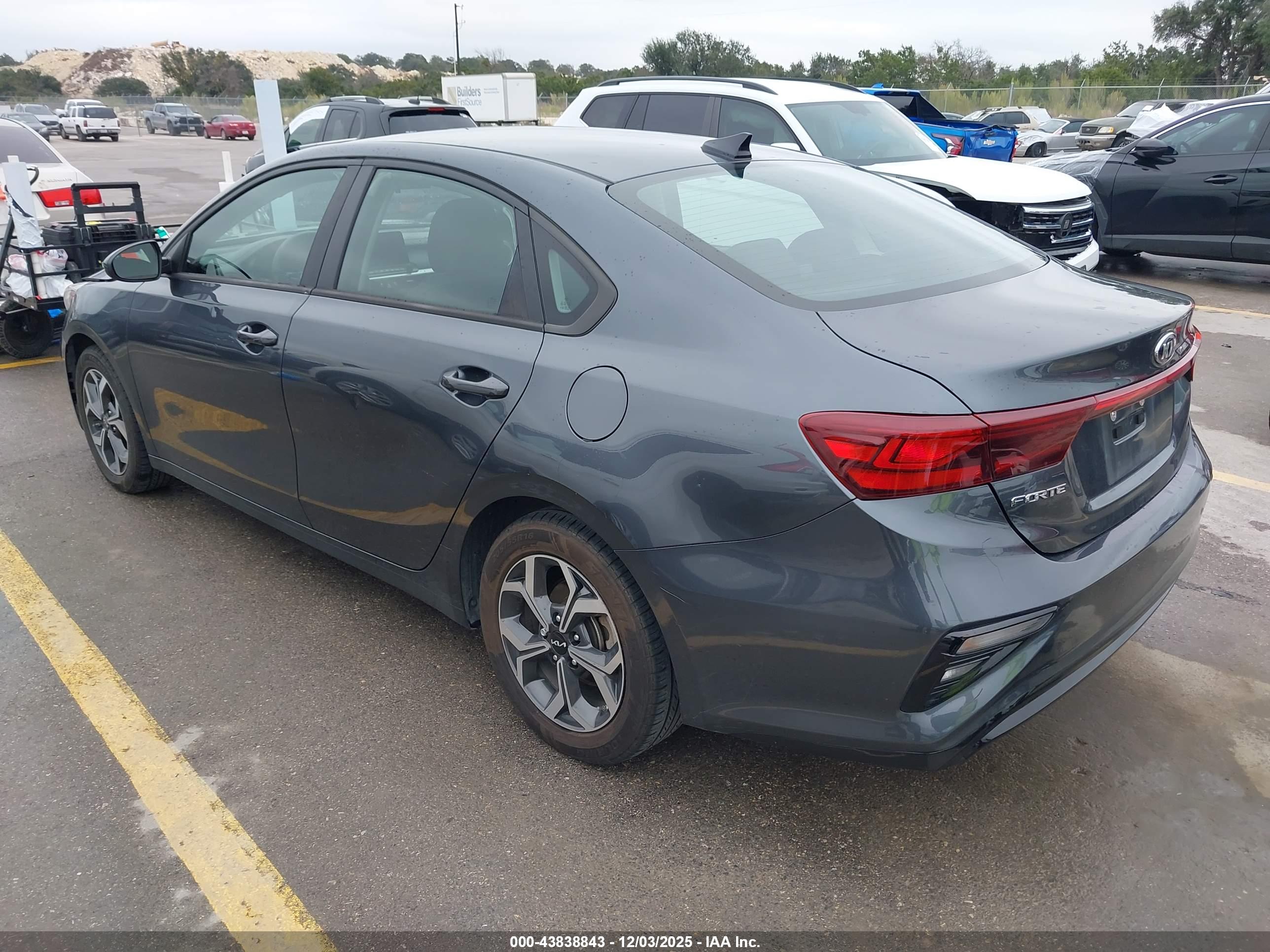 KIA FORTE image 3