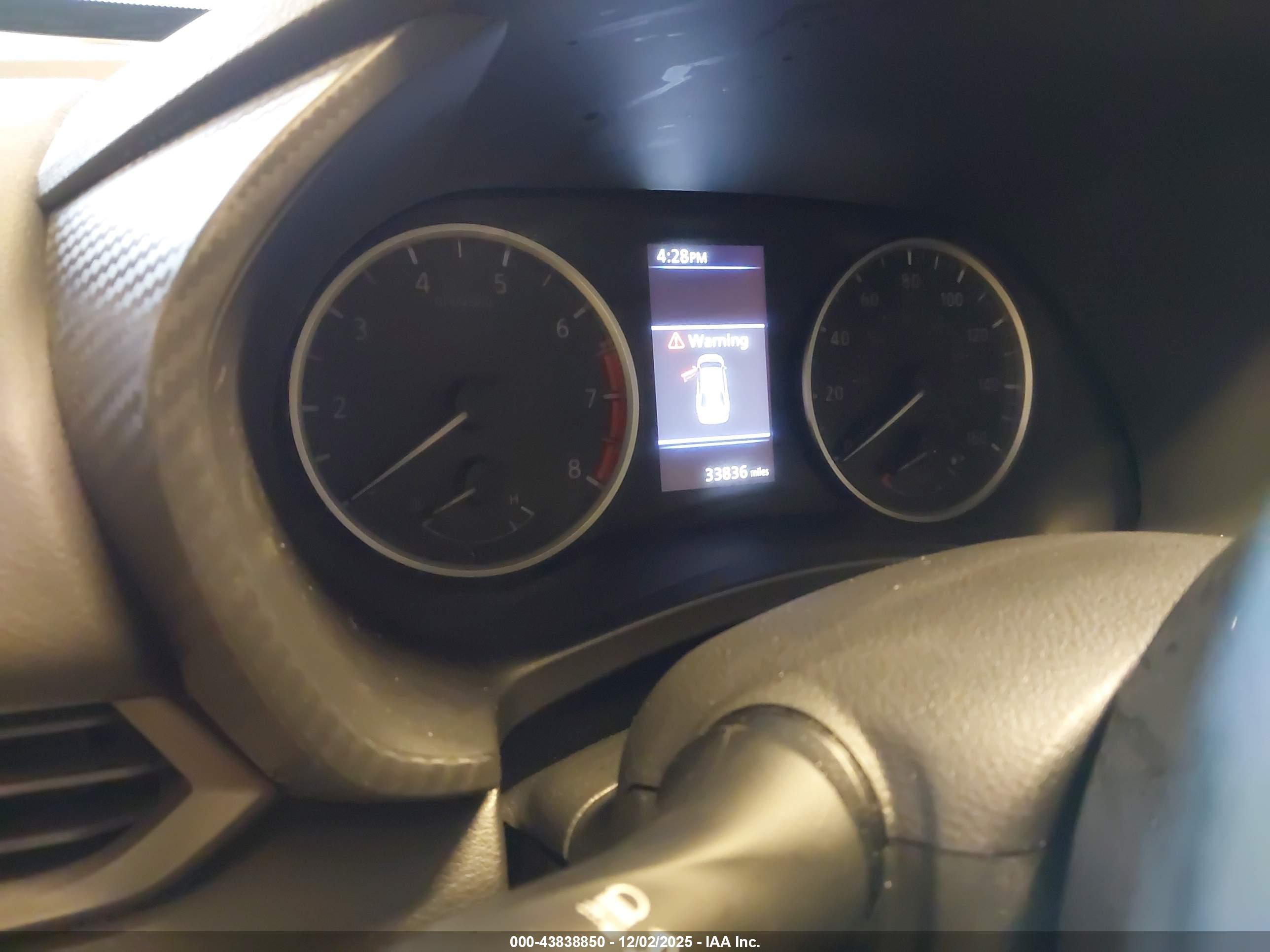 NISSAN SENTRA image 7