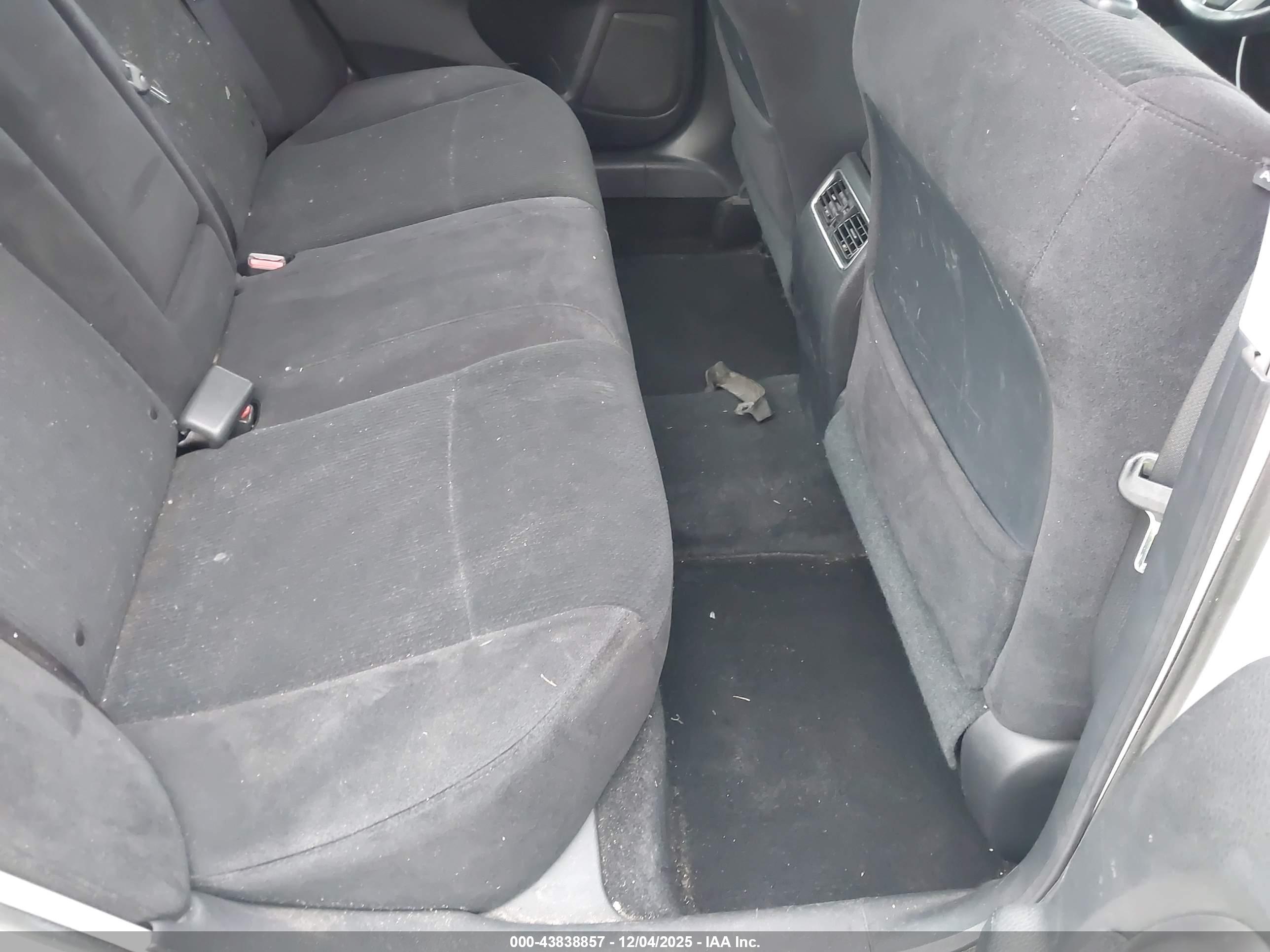 NISSAN ALTIMA image 8