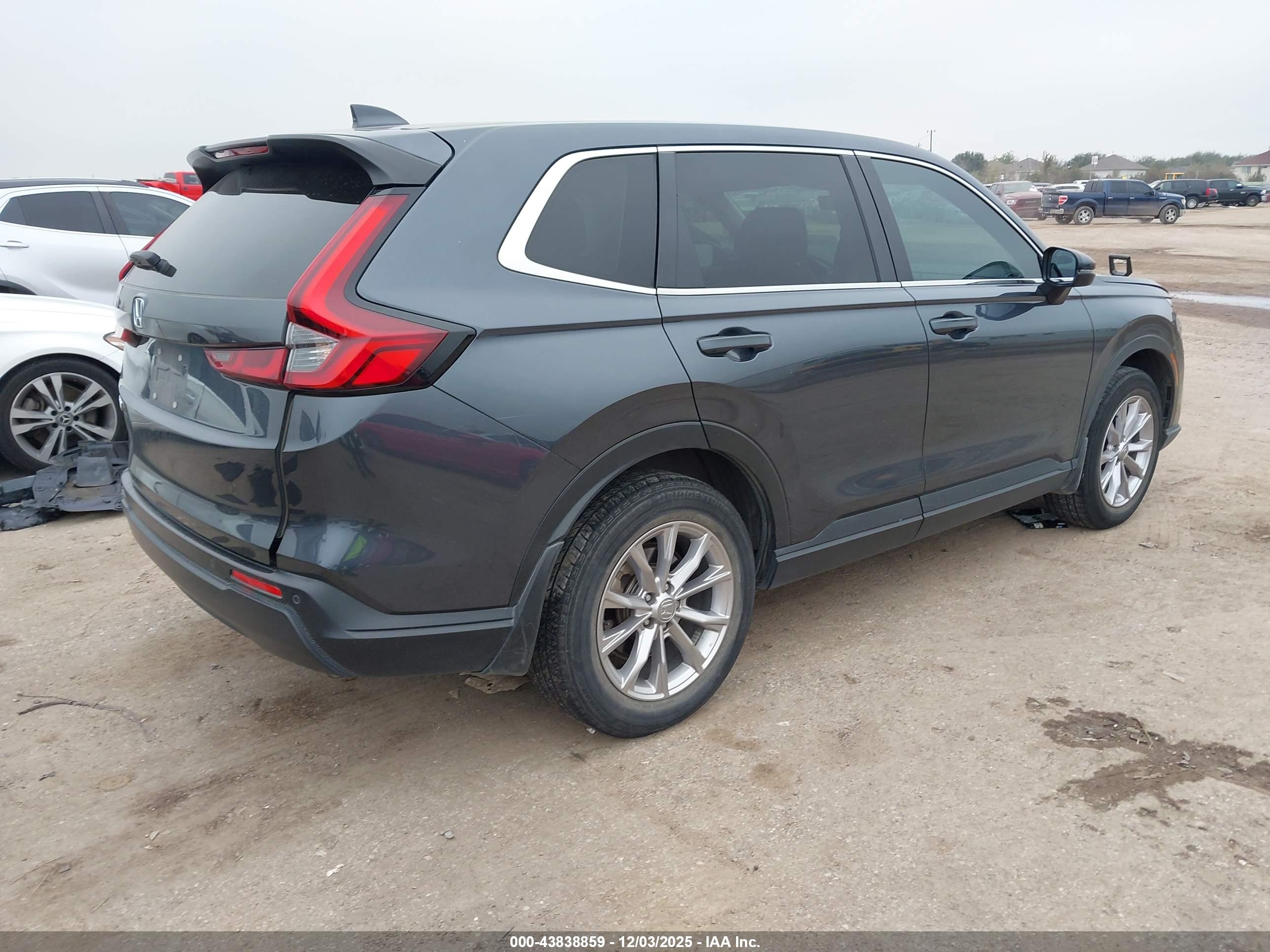 HONDA CR-V image 4