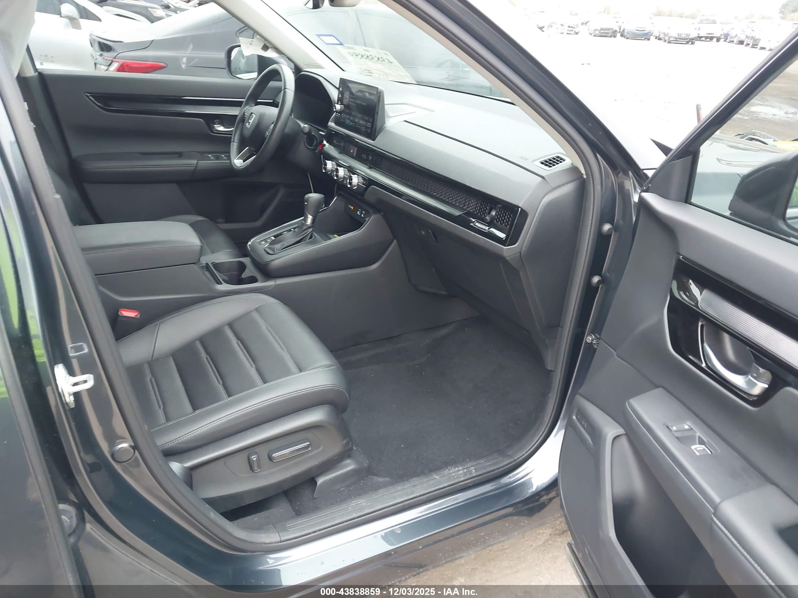 HONDA CR-V image 5