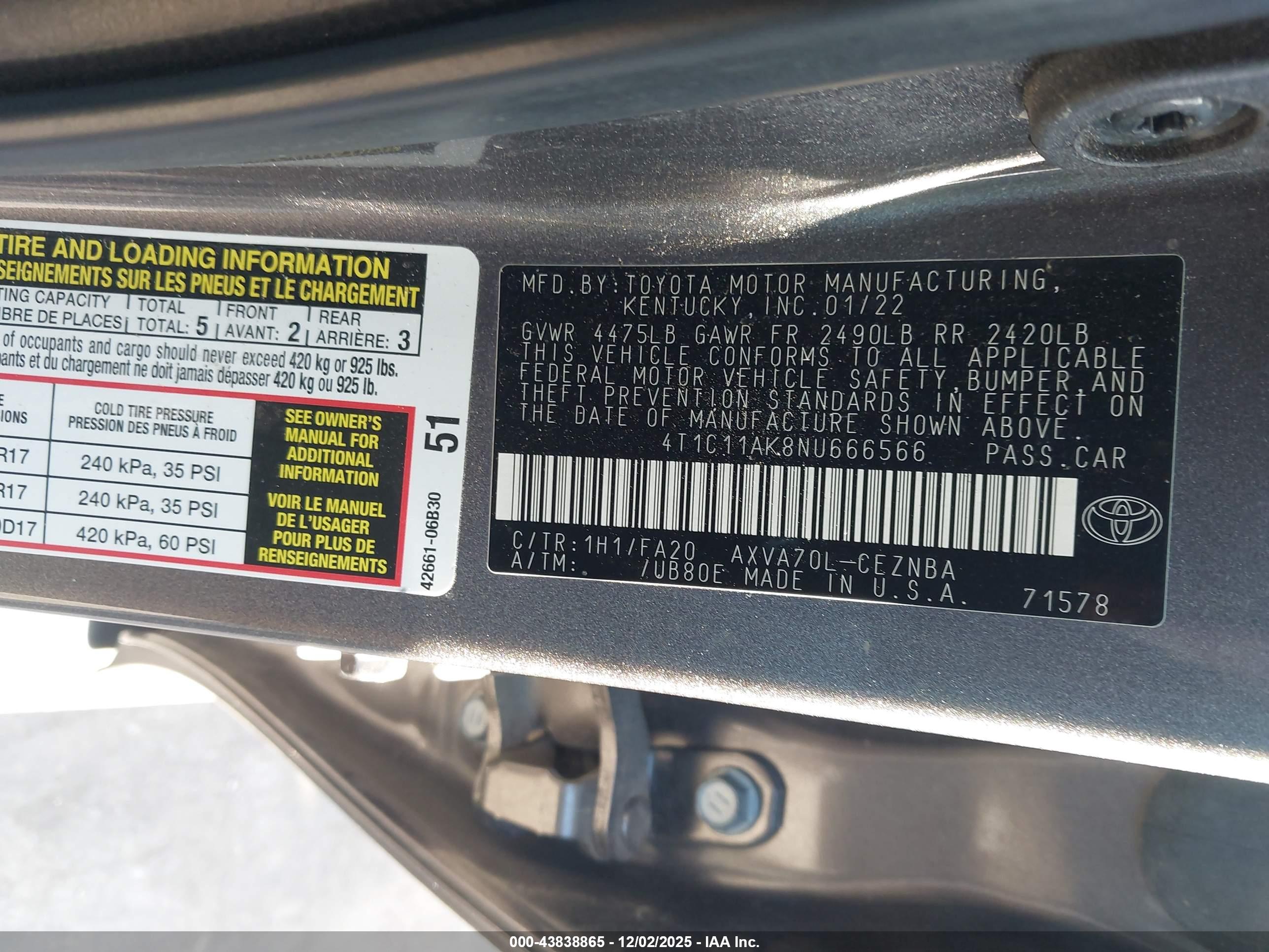 TOYOTA CAMRY image 9