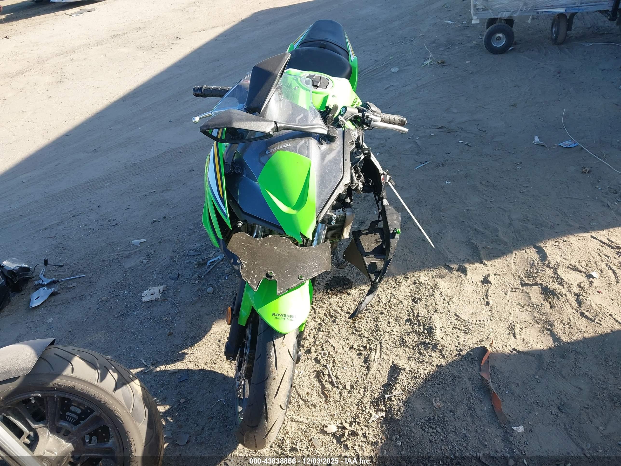 KAWASAKI EX650 image 5