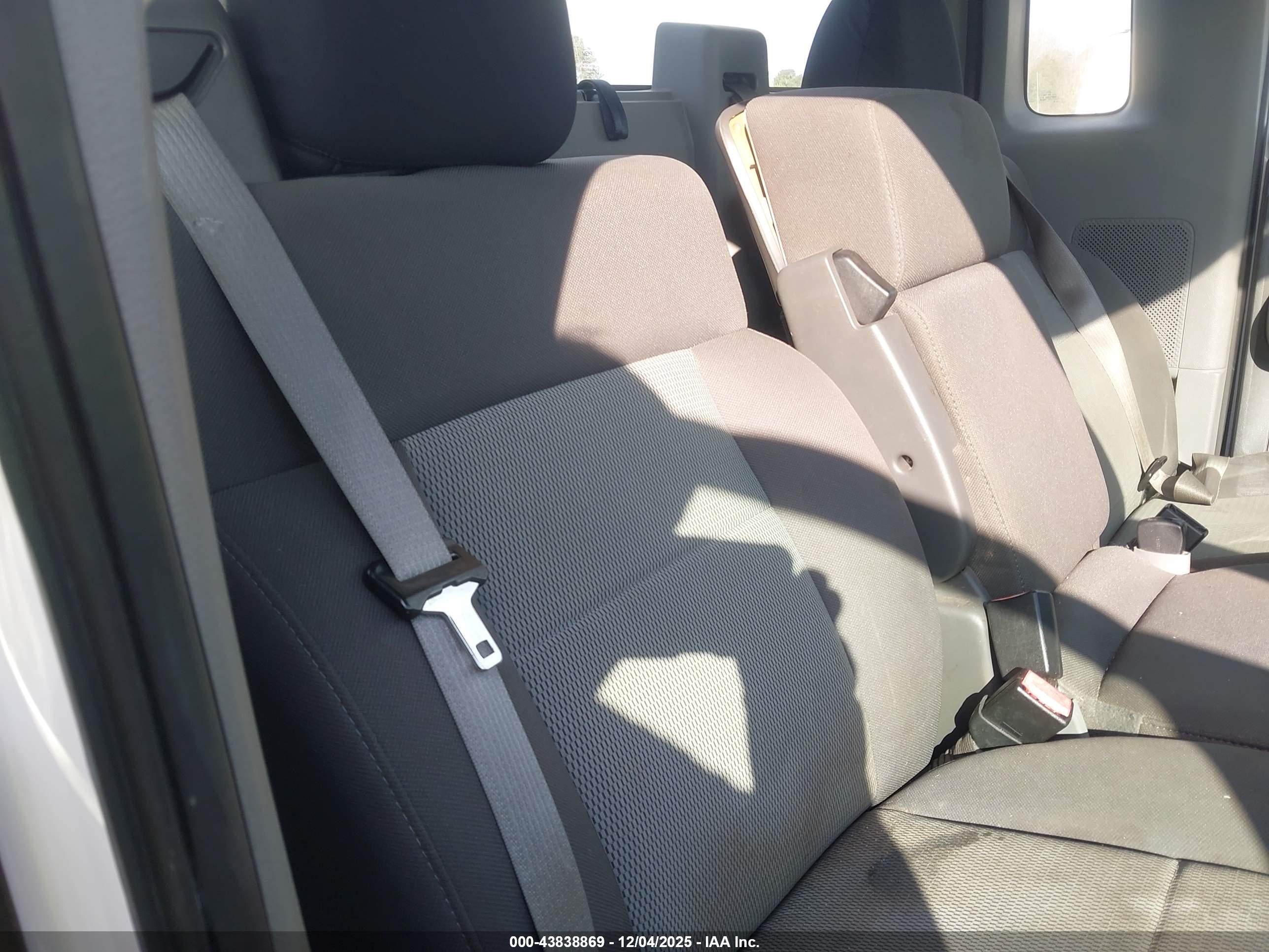FORD F-150 image 8