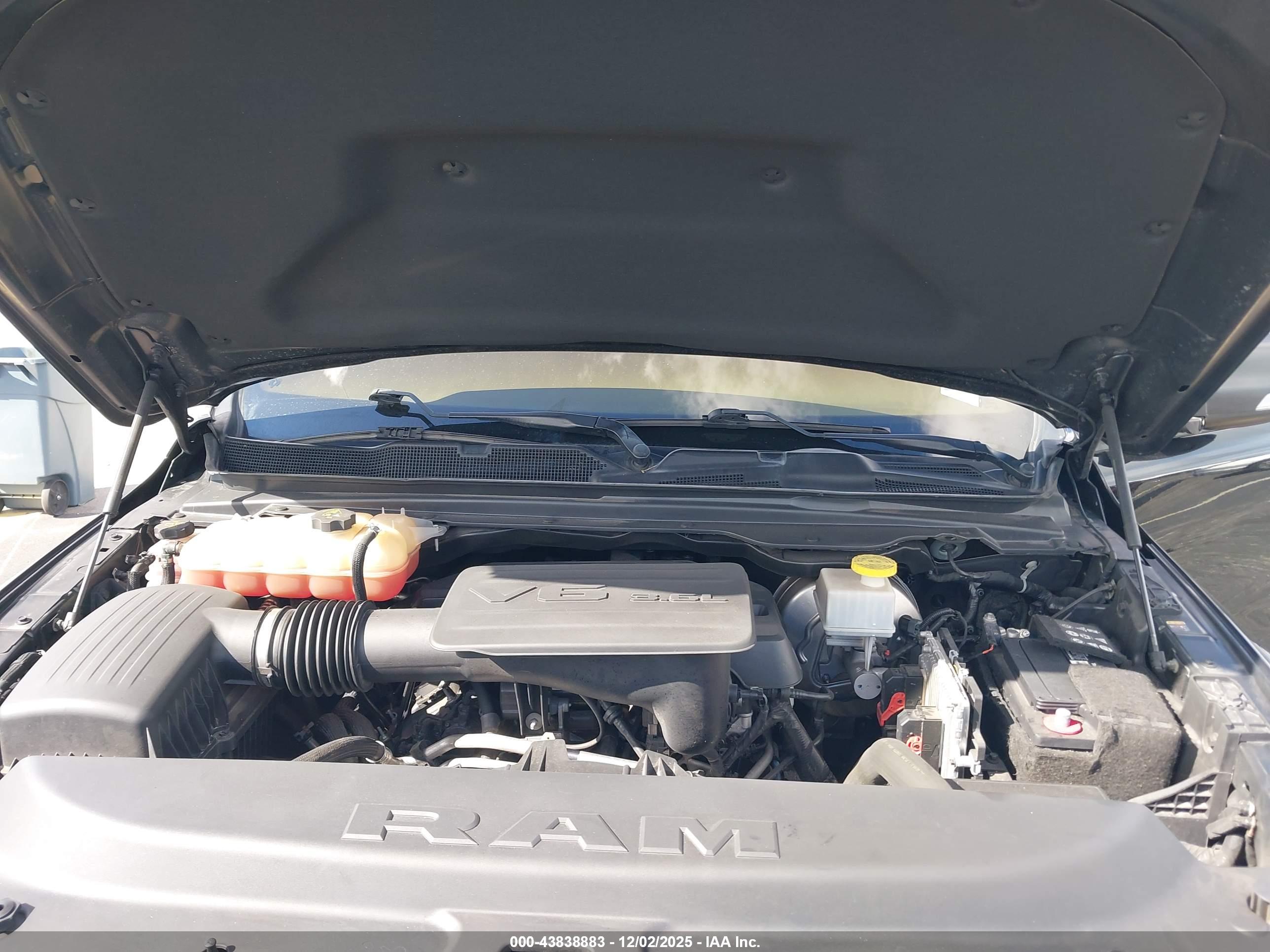 RAM 1500 image 10
