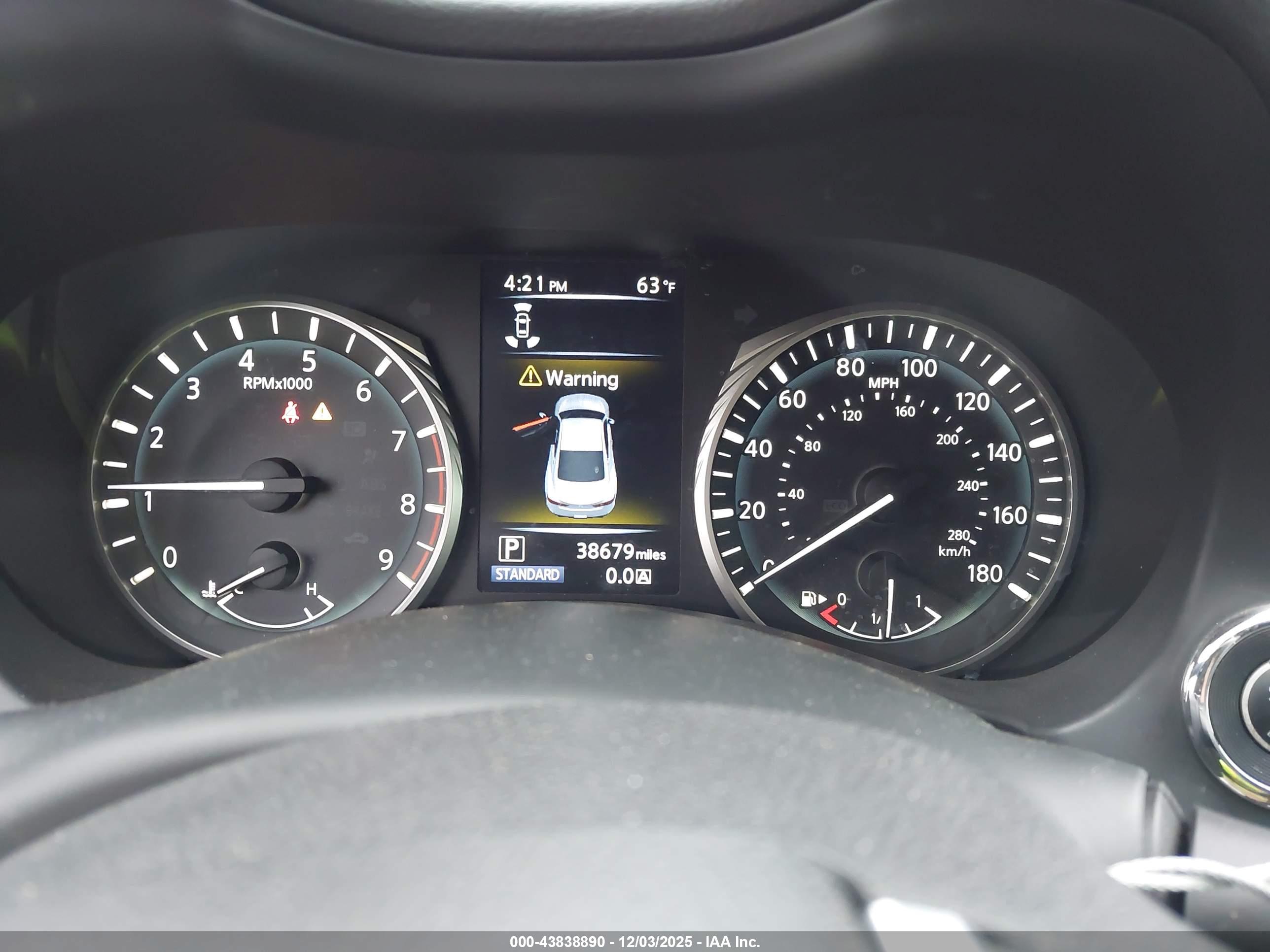 INFINITI Q60 image 7