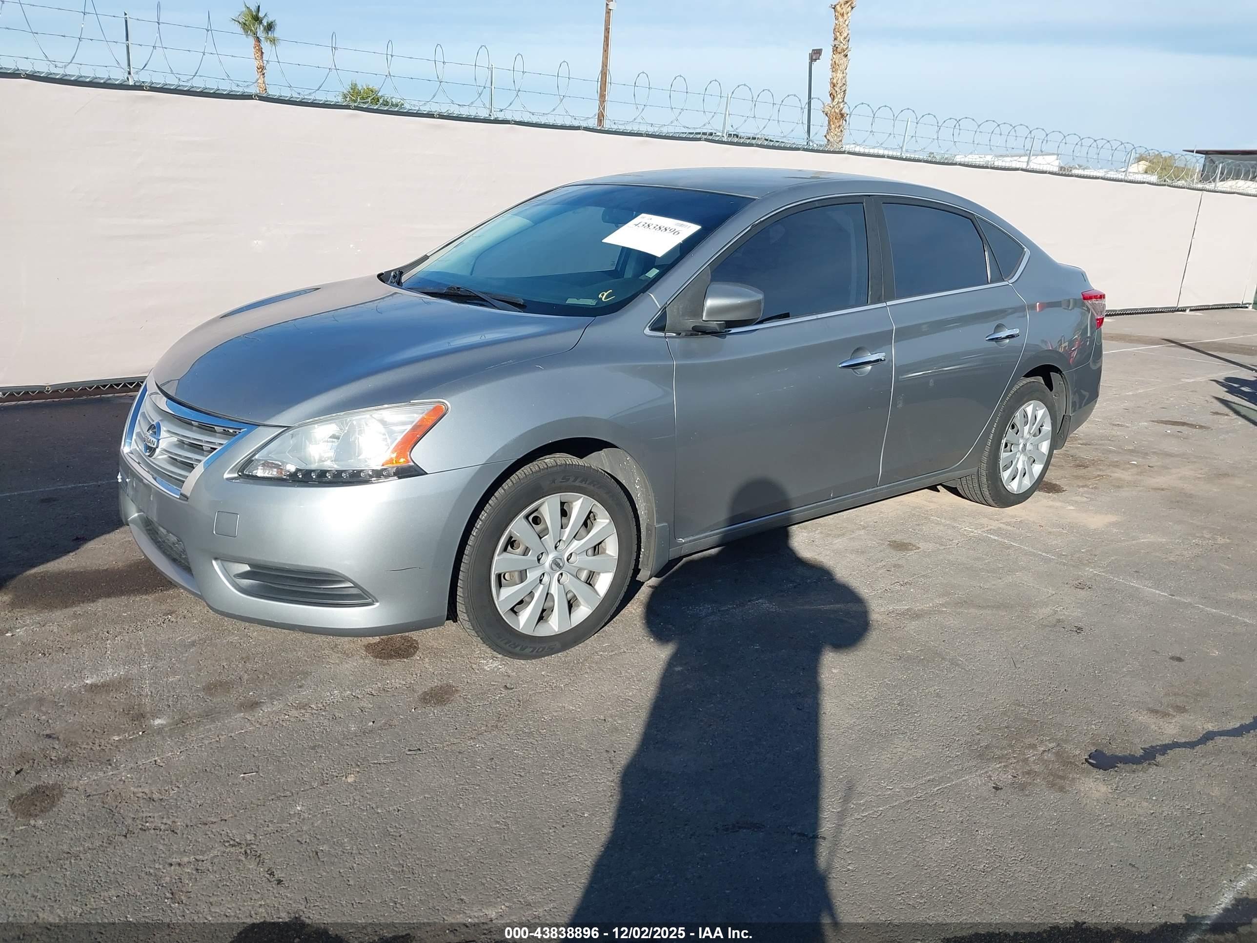 NISSAN SENTRA image 2
