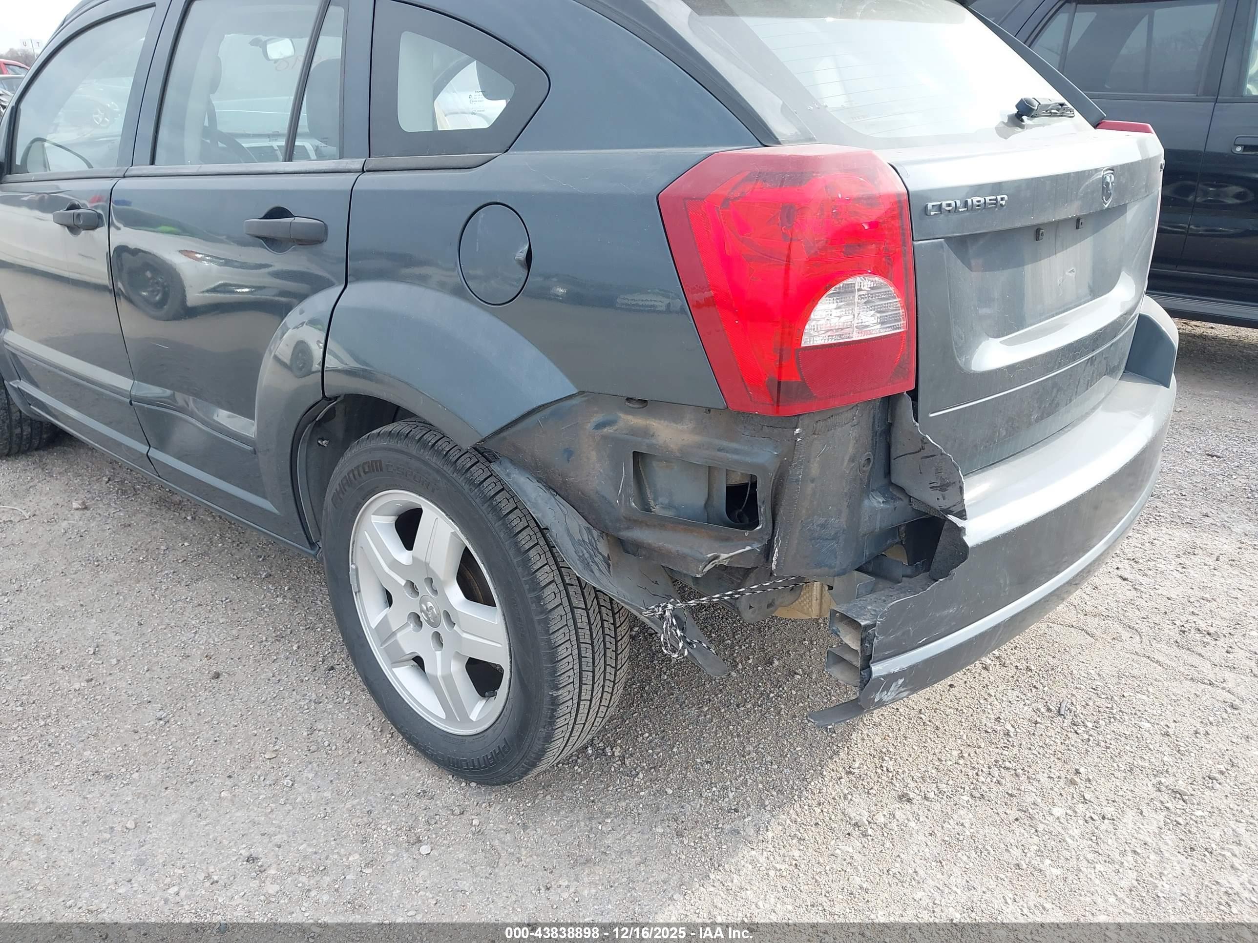 DODGE CALIBER image 6