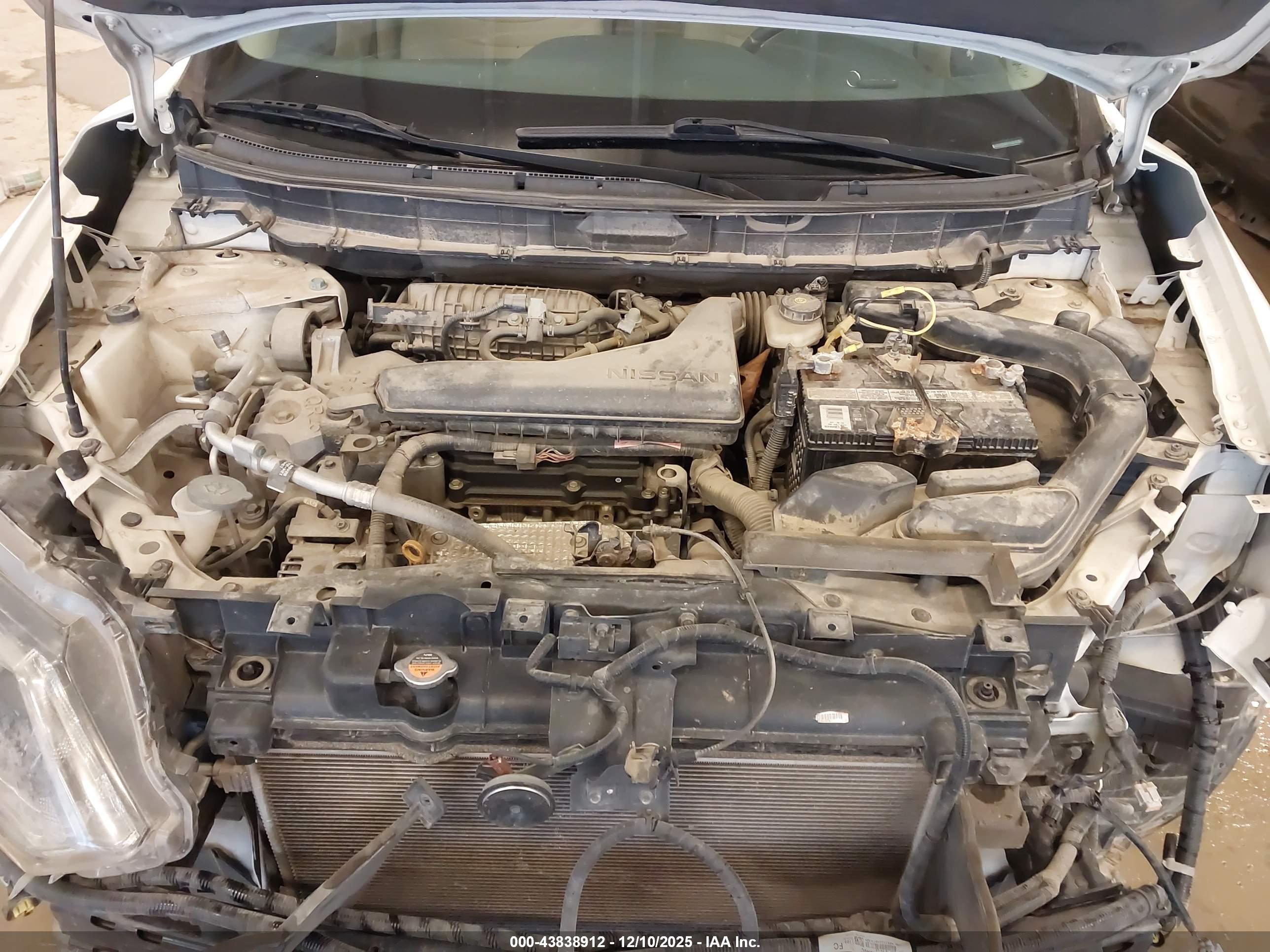 NISSAN ROGUE image 10