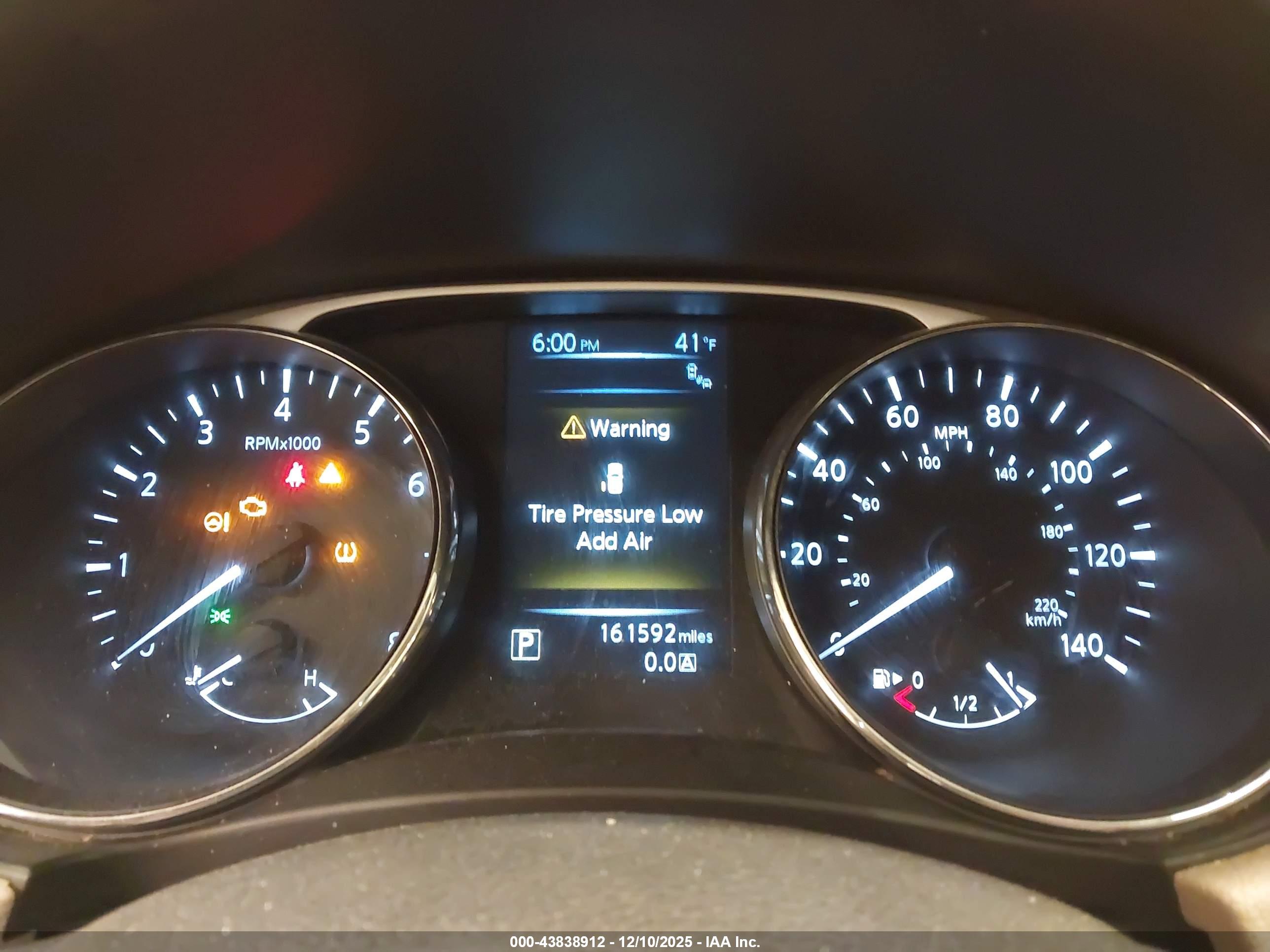 NISSAN ROGUE image 7