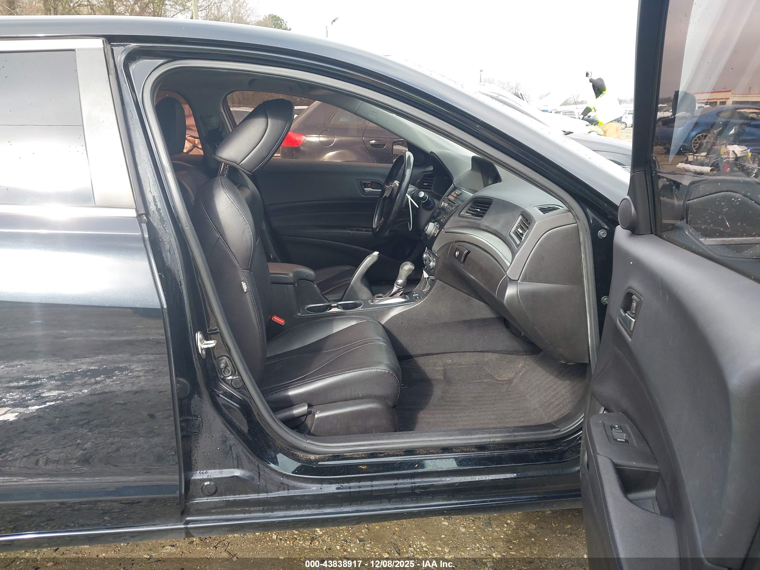 ACURA ILX image 5