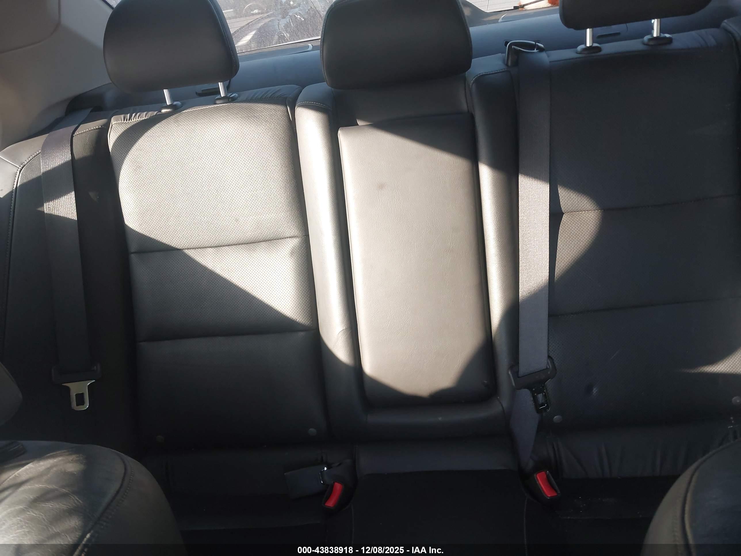 ACURA TSX image 8