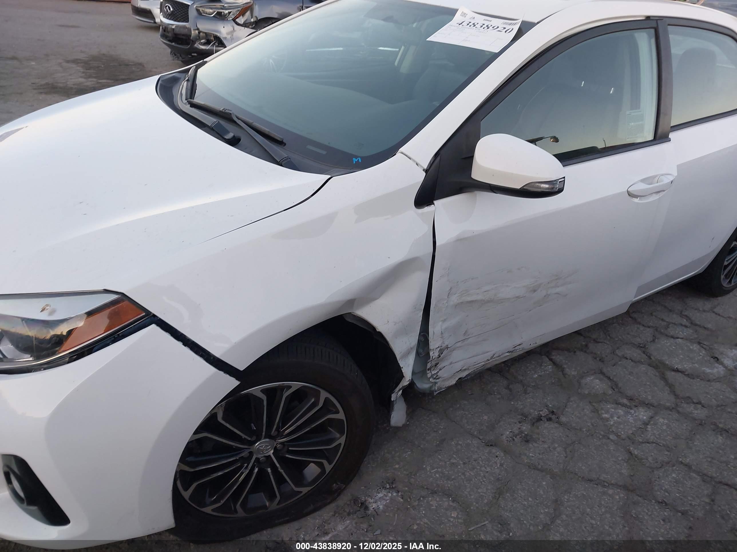 TOYOTA COROLLA image 6