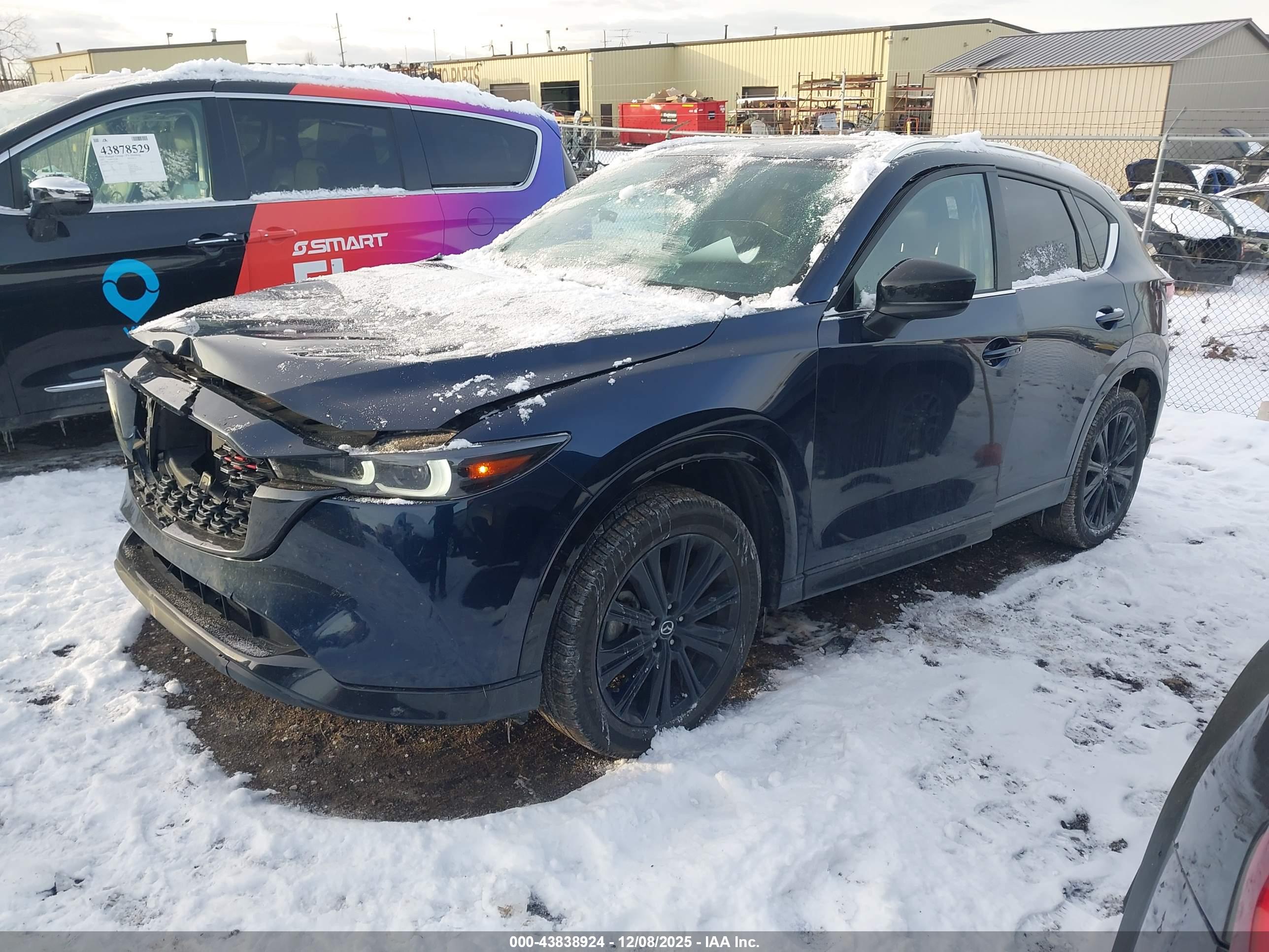 MAZDA CX-5 image 2