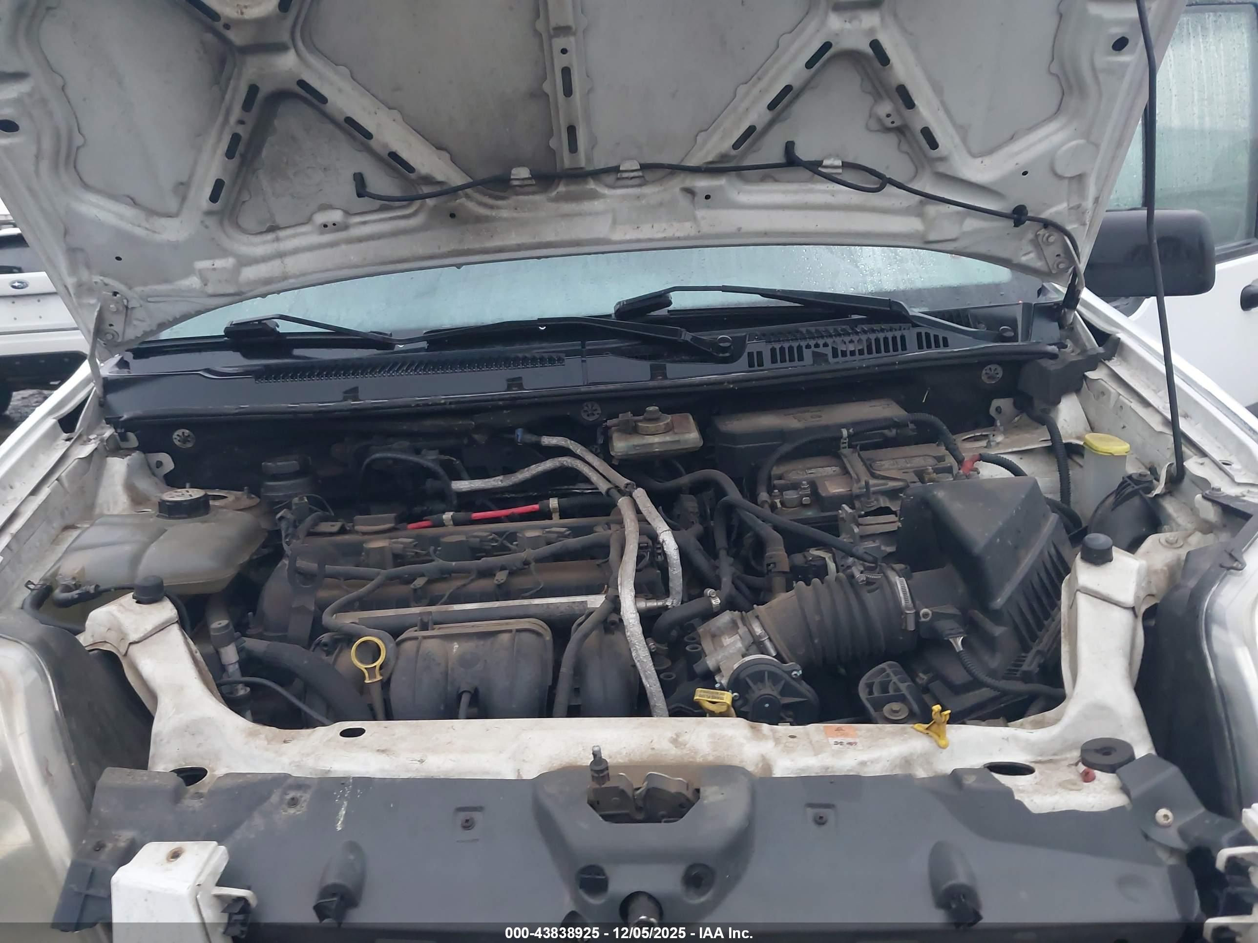 FORD TRANSIT image 10