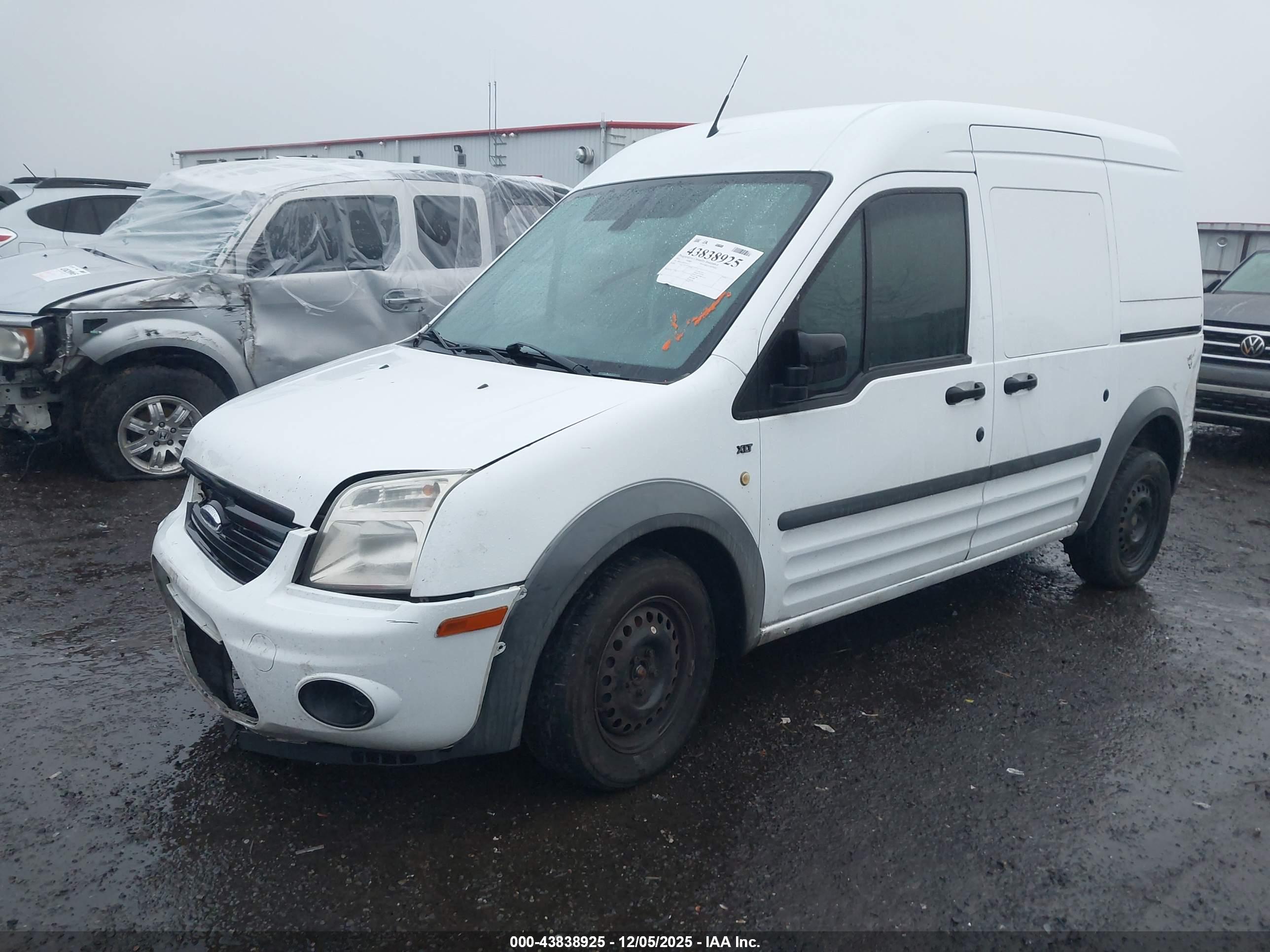 FORD TRANSIT image 2