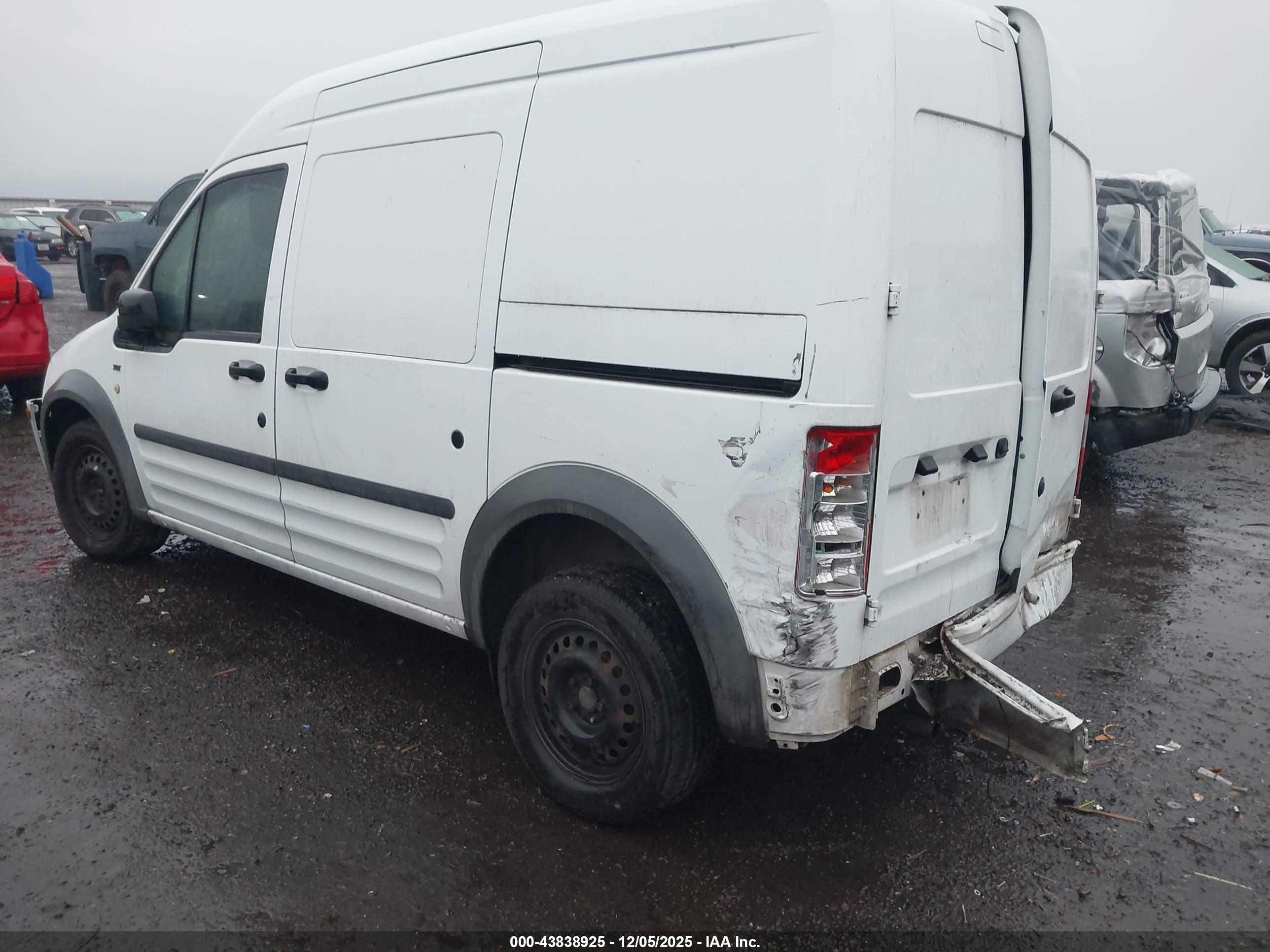 FORD TRANSIT image 3