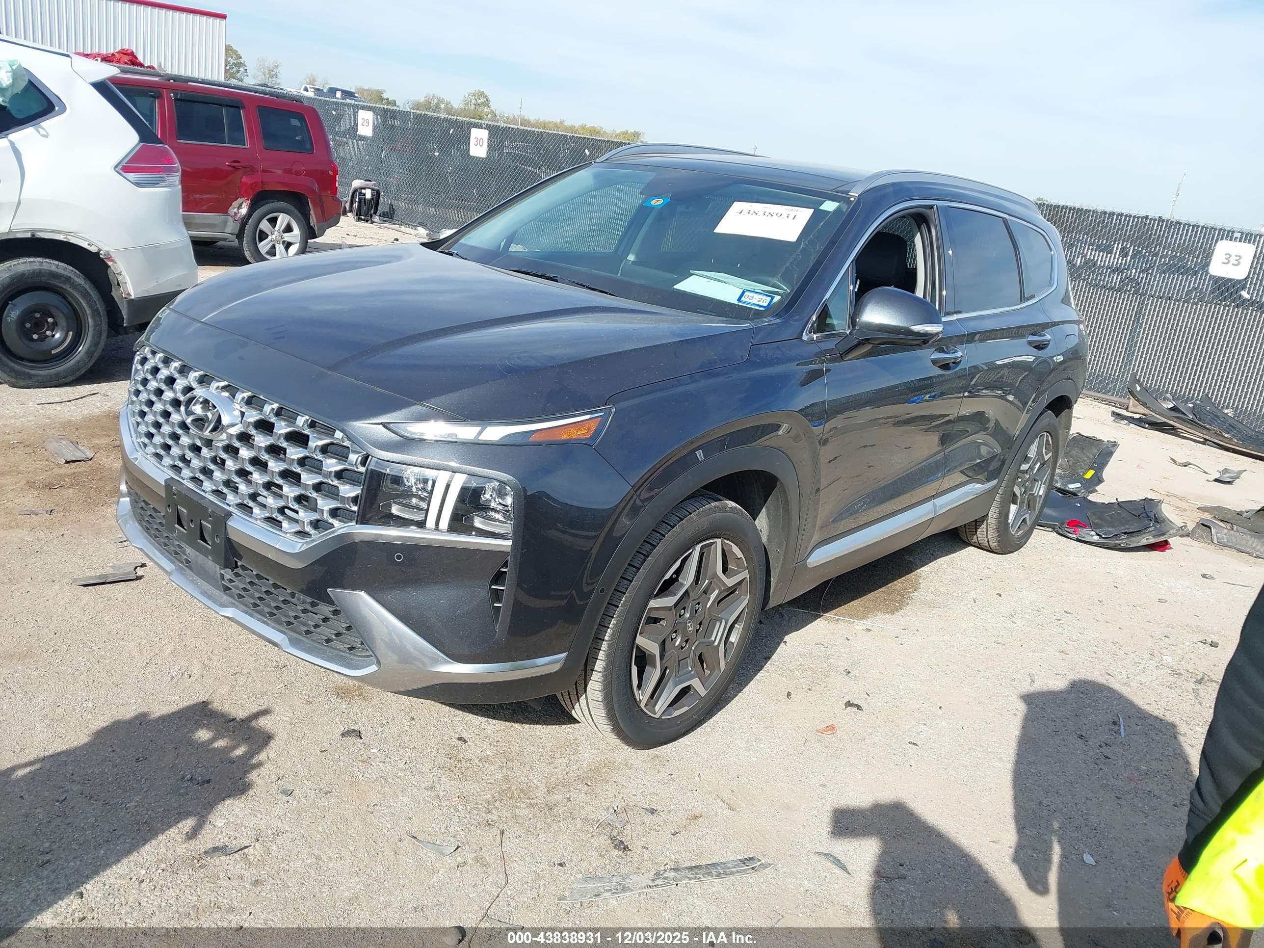 HYUNDAI SANTA image 2