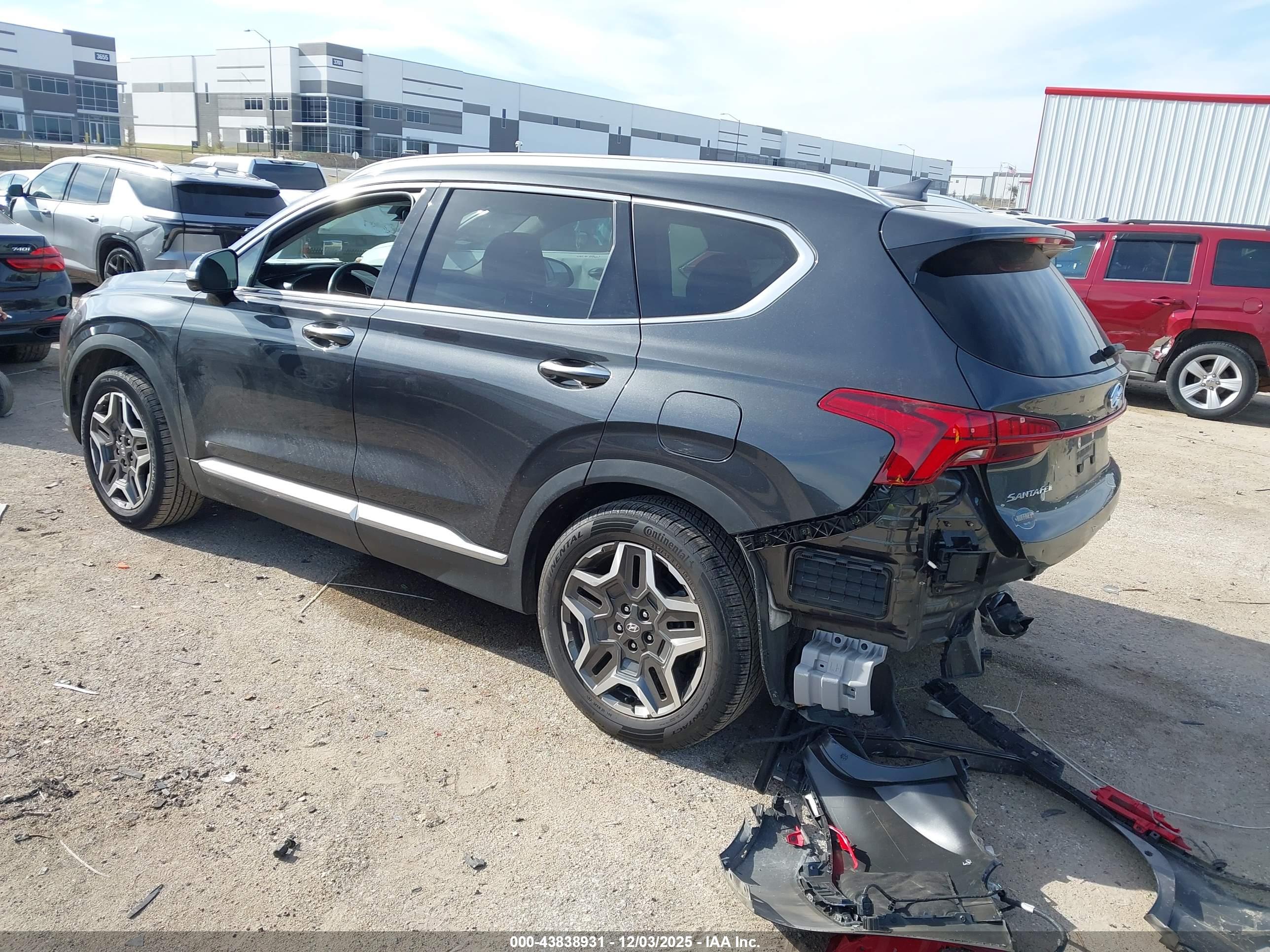 HYUNDAI SANTA image 3