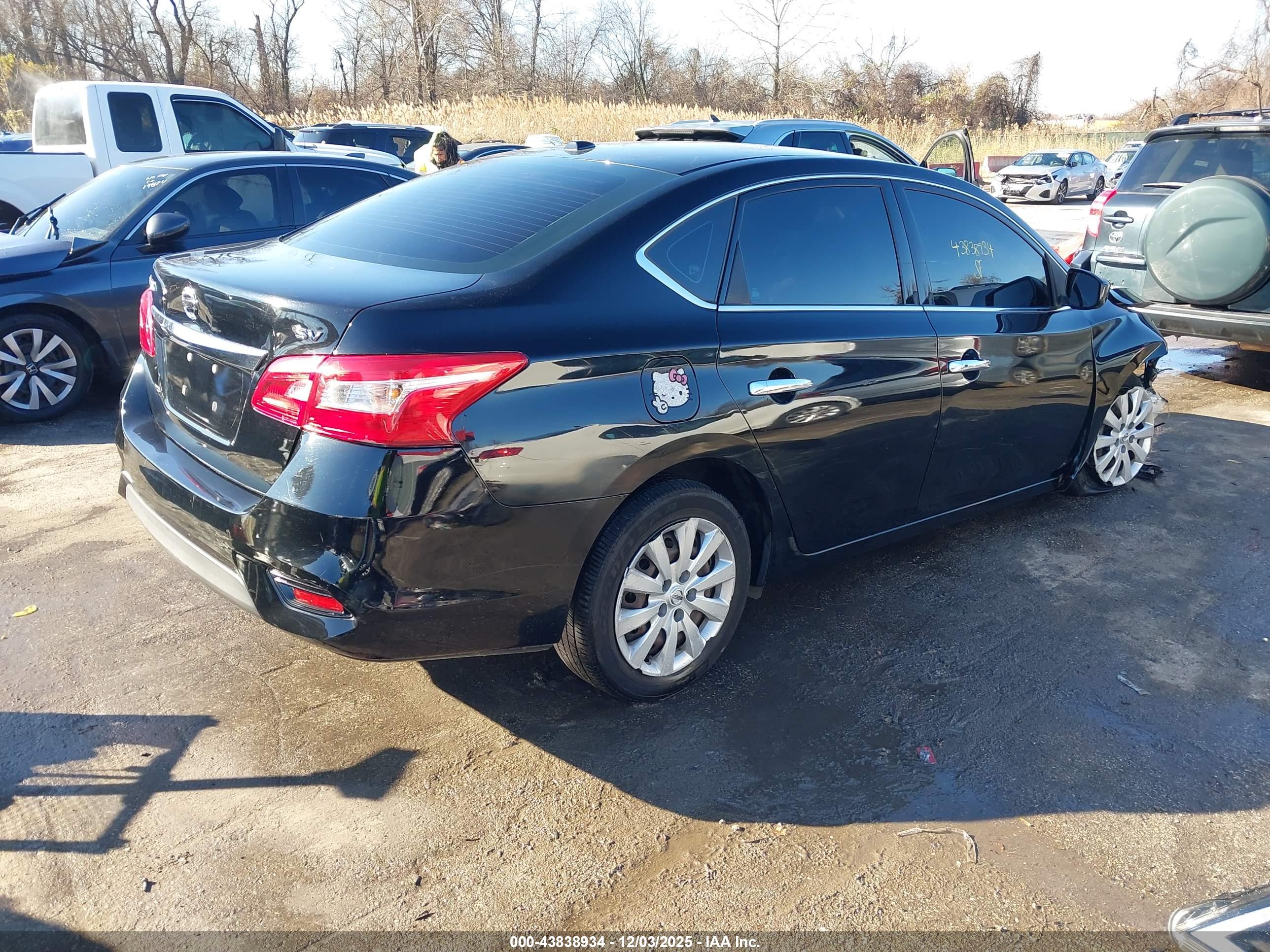 NISSAN SENTRA image 4