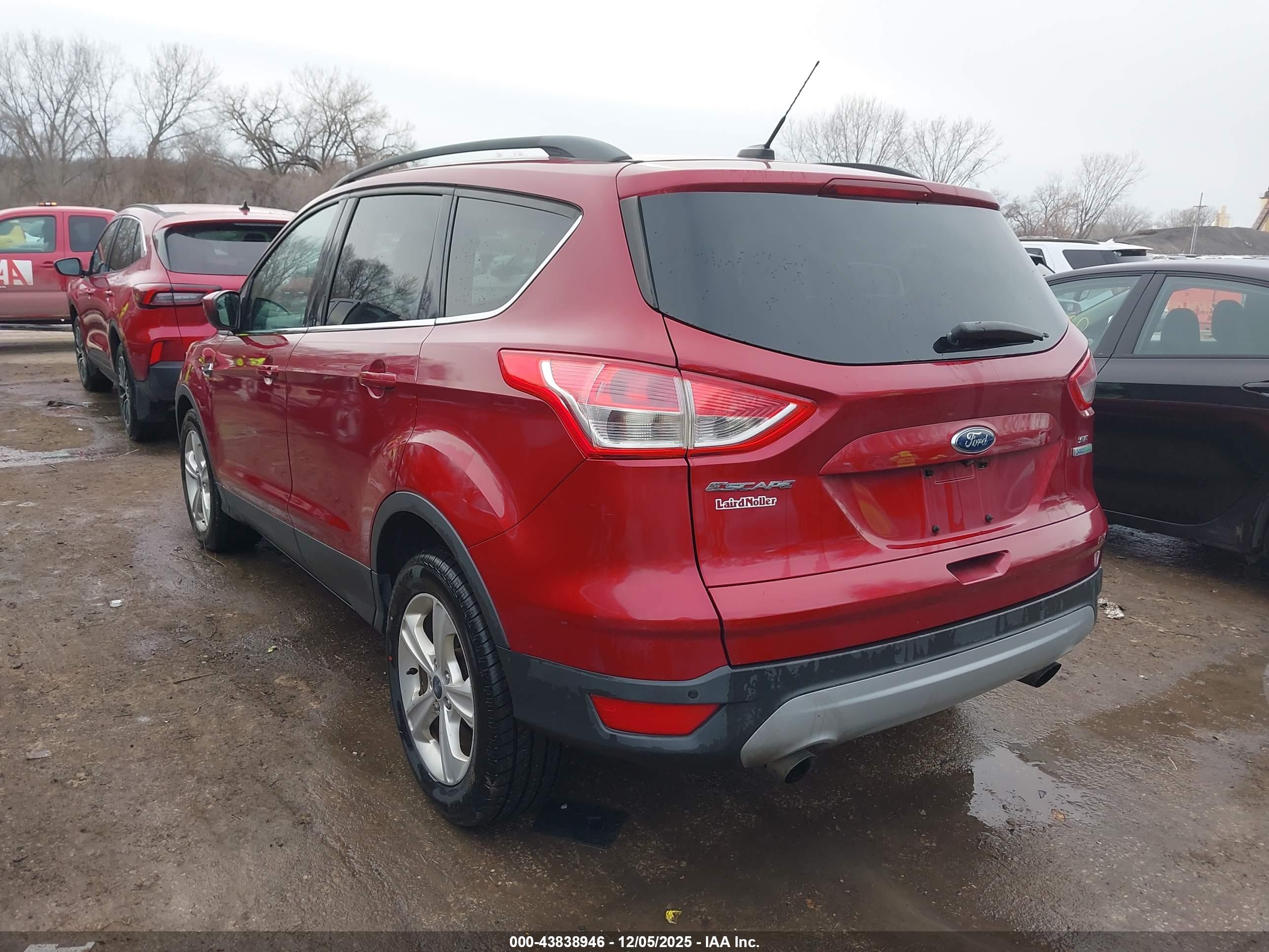 FORD ESCAPE image 3