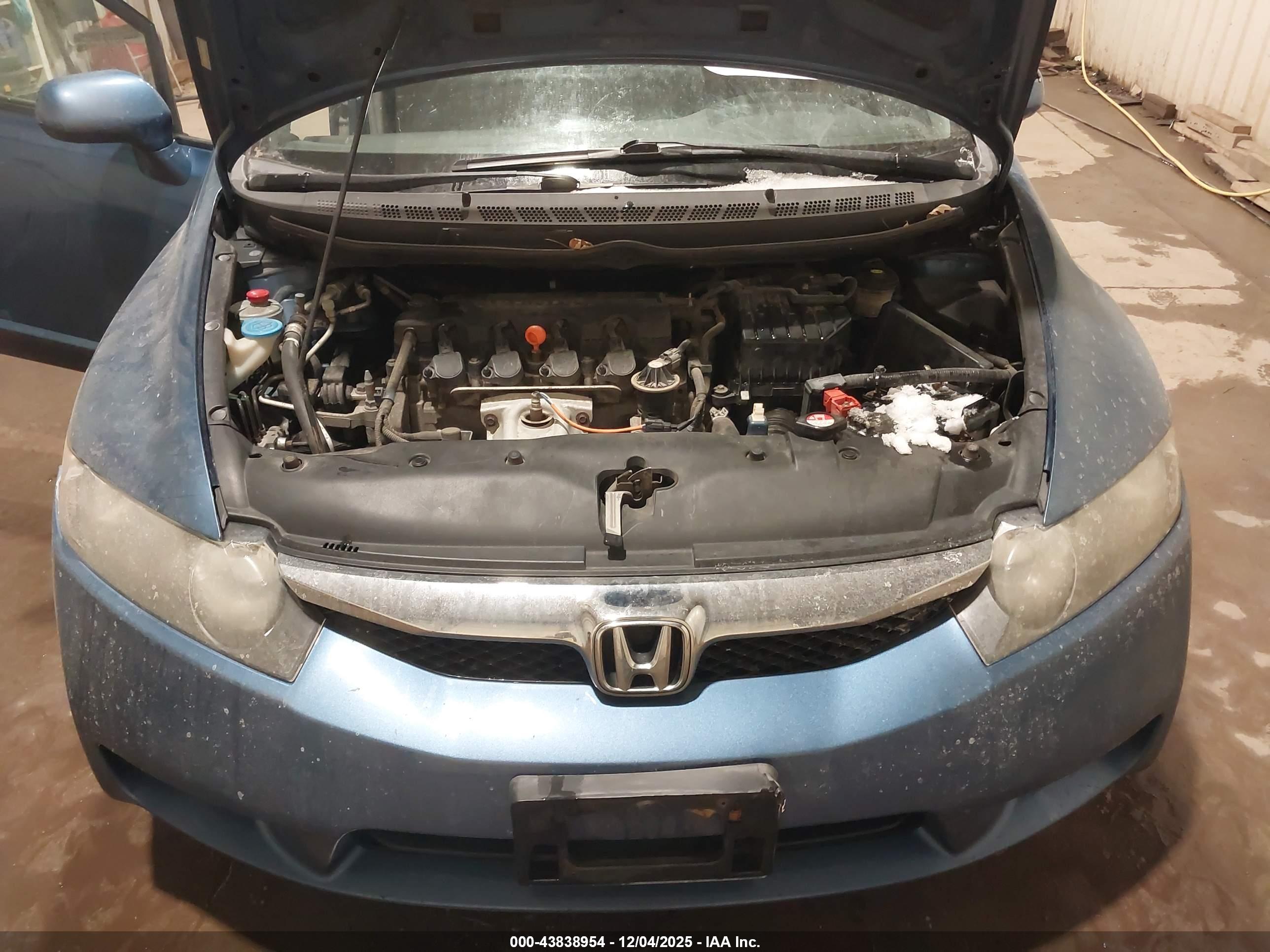 HONDA CIVIC image 10