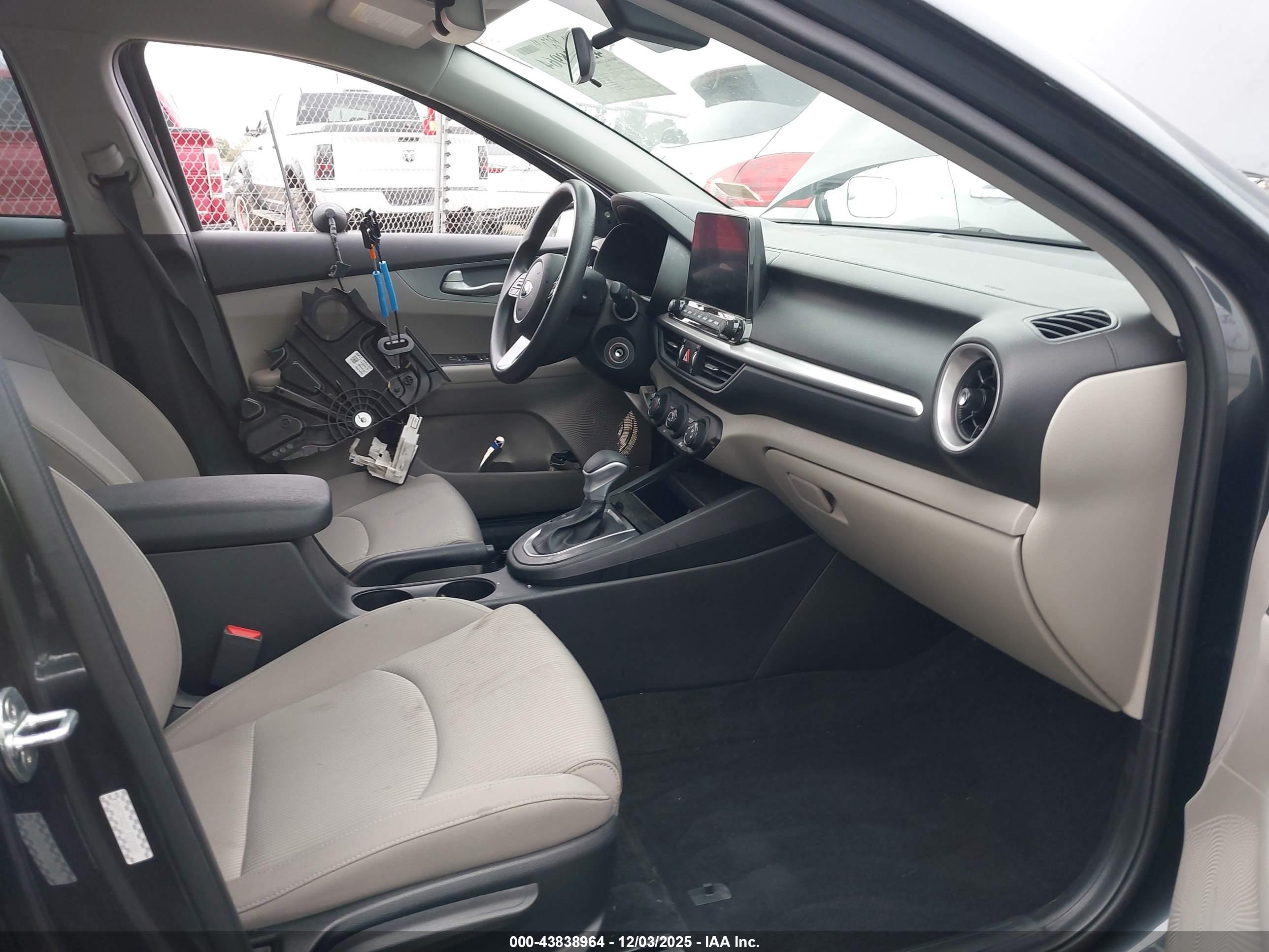 KIA FORTE image 5