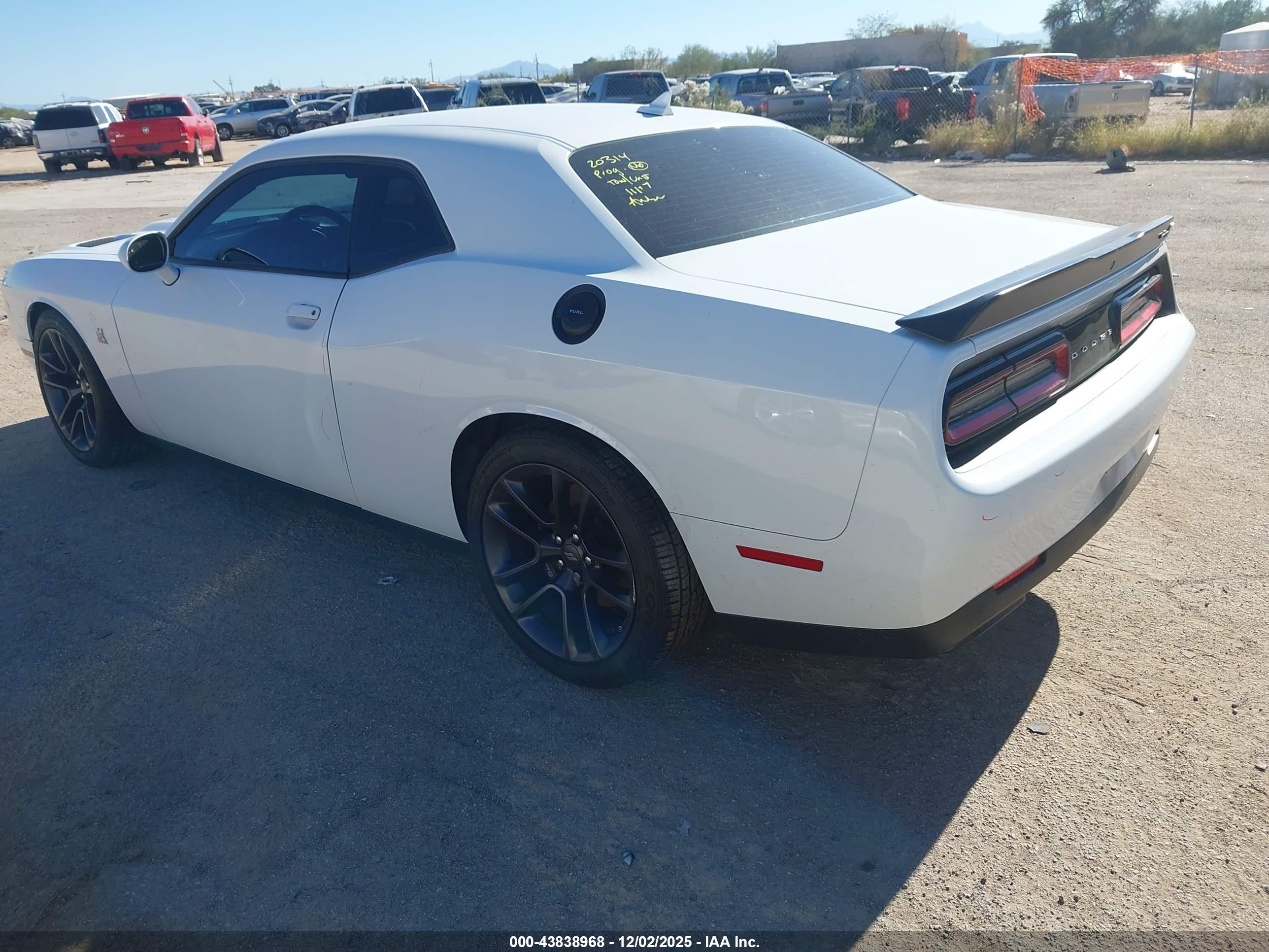 DODGE CHALLENGER image 3