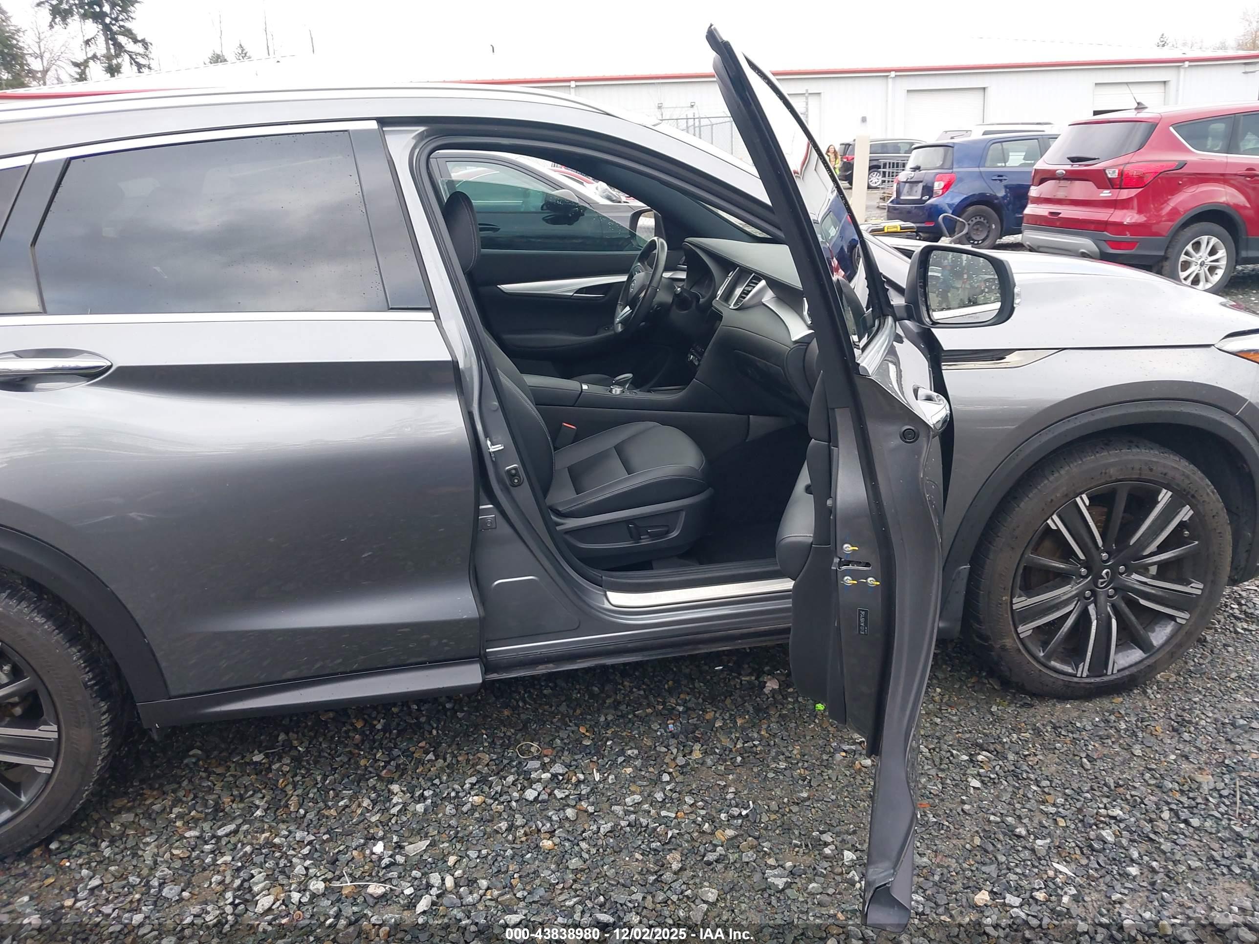 INFINITI QX50 image 5