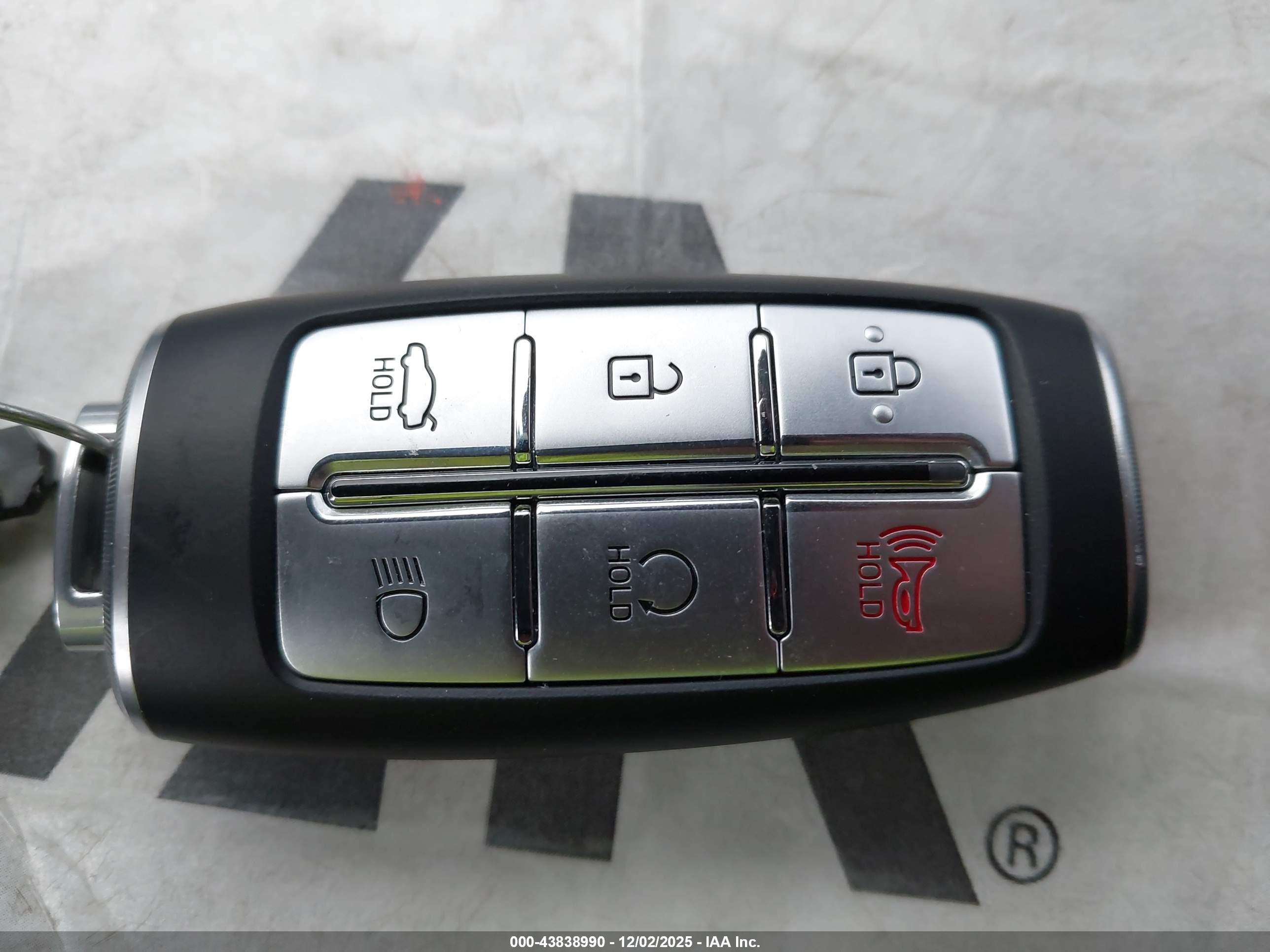 GENESIS G80 image 11