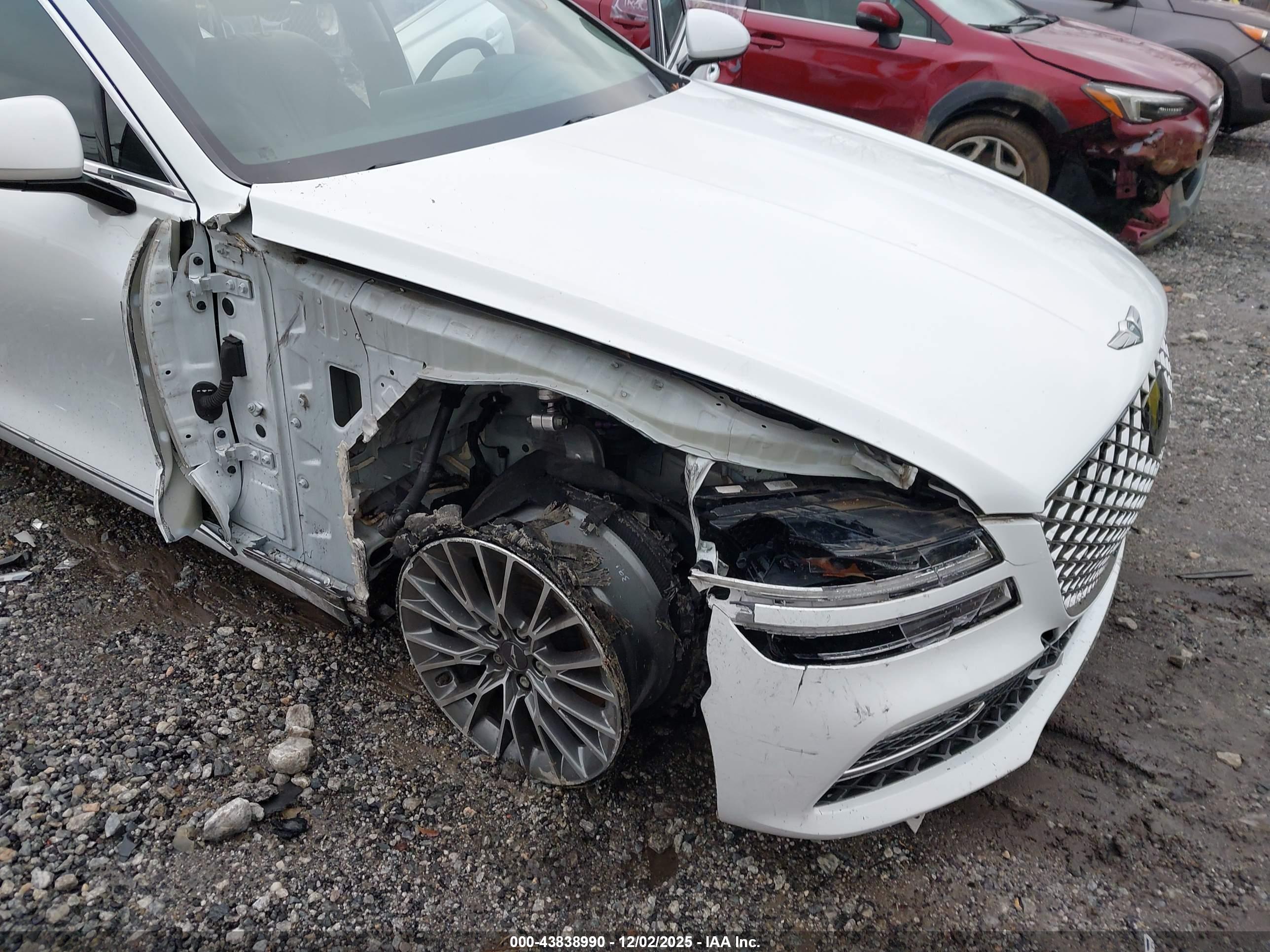 GENESIS G80 image 6