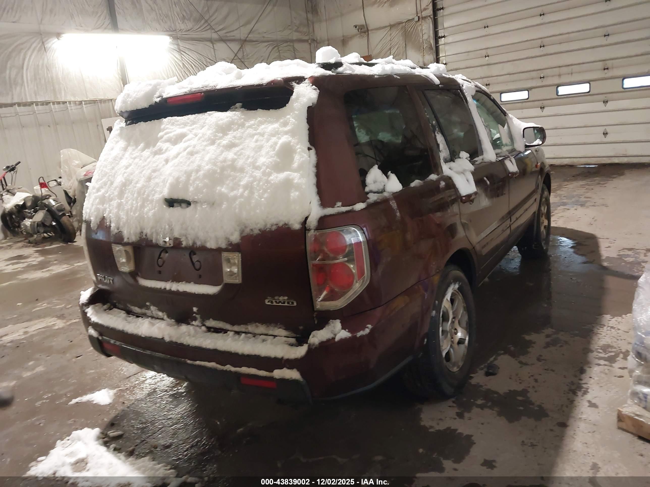 HONDA PILOT image 4