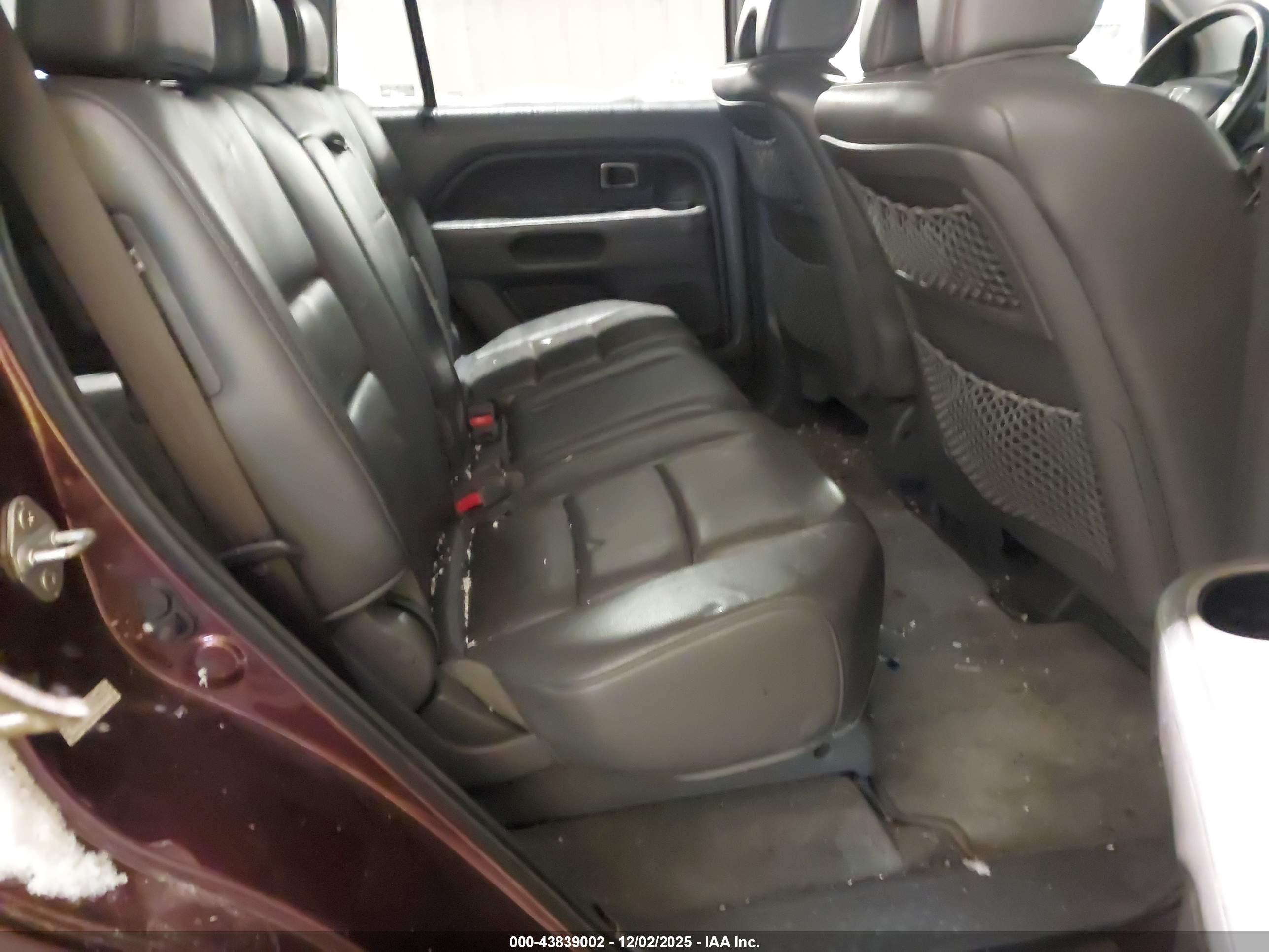 HONDA PILOT image 8