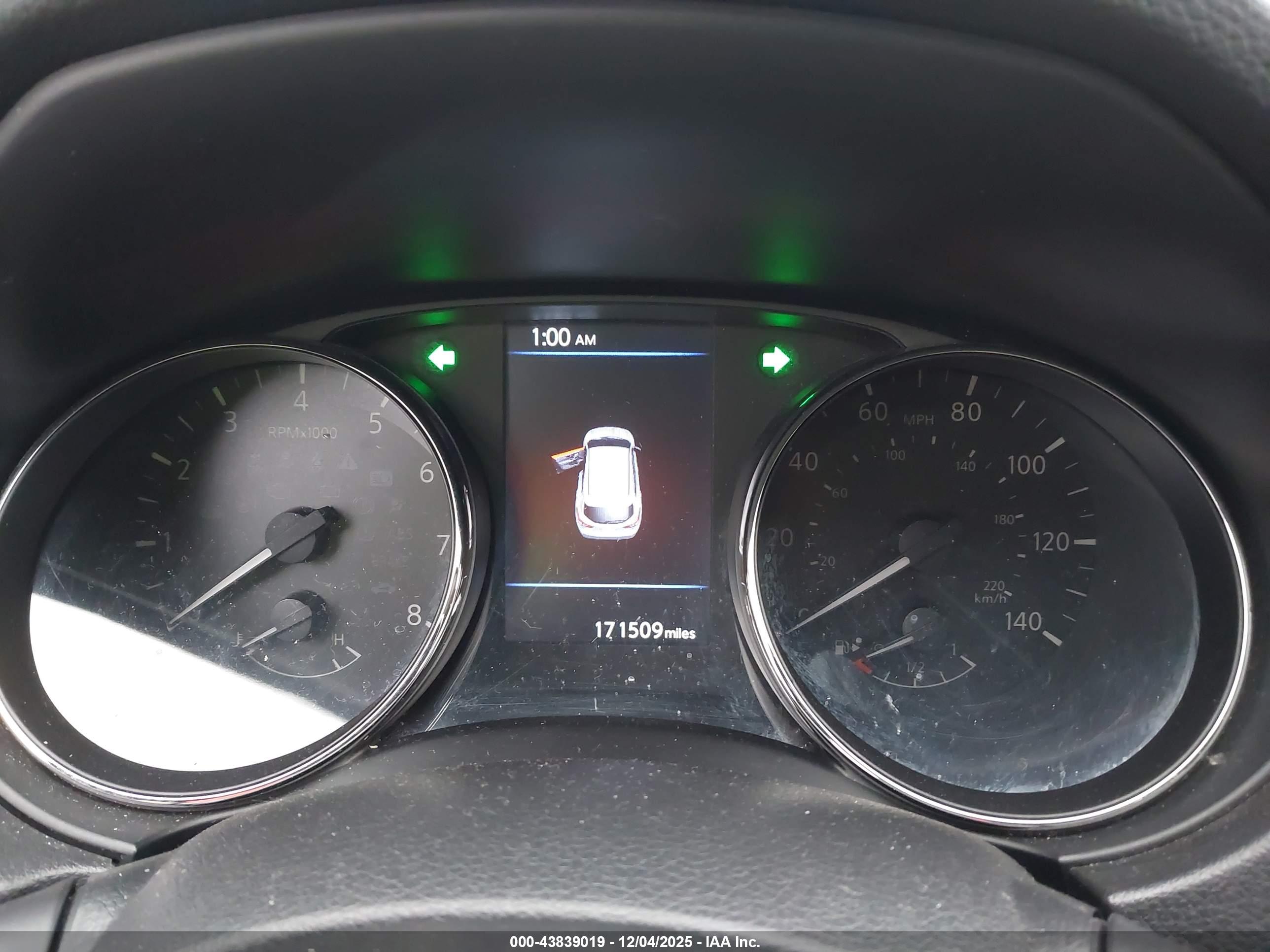 NISSAN ROGUE image 7