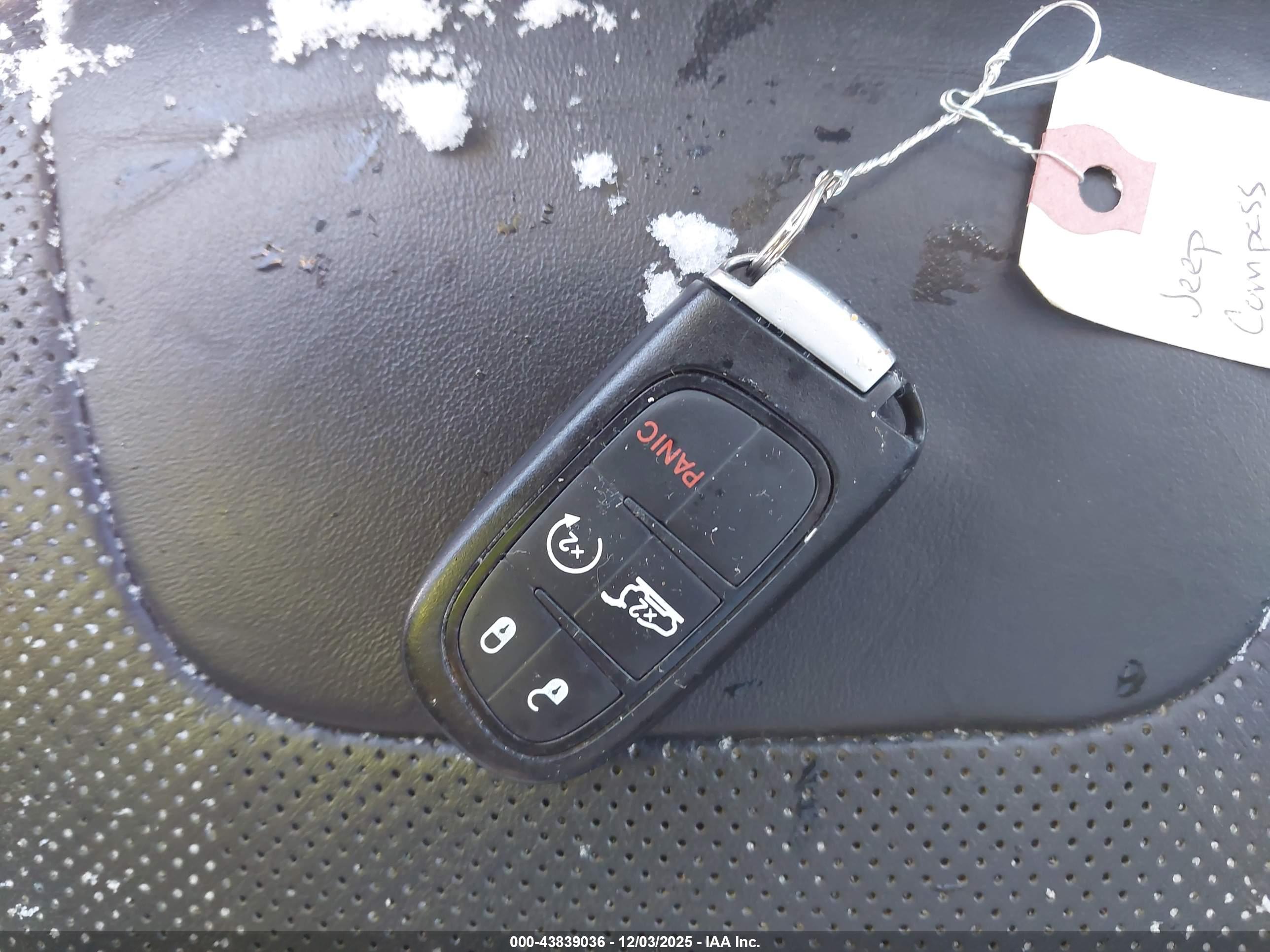 JEEP CHEROKEE image 11