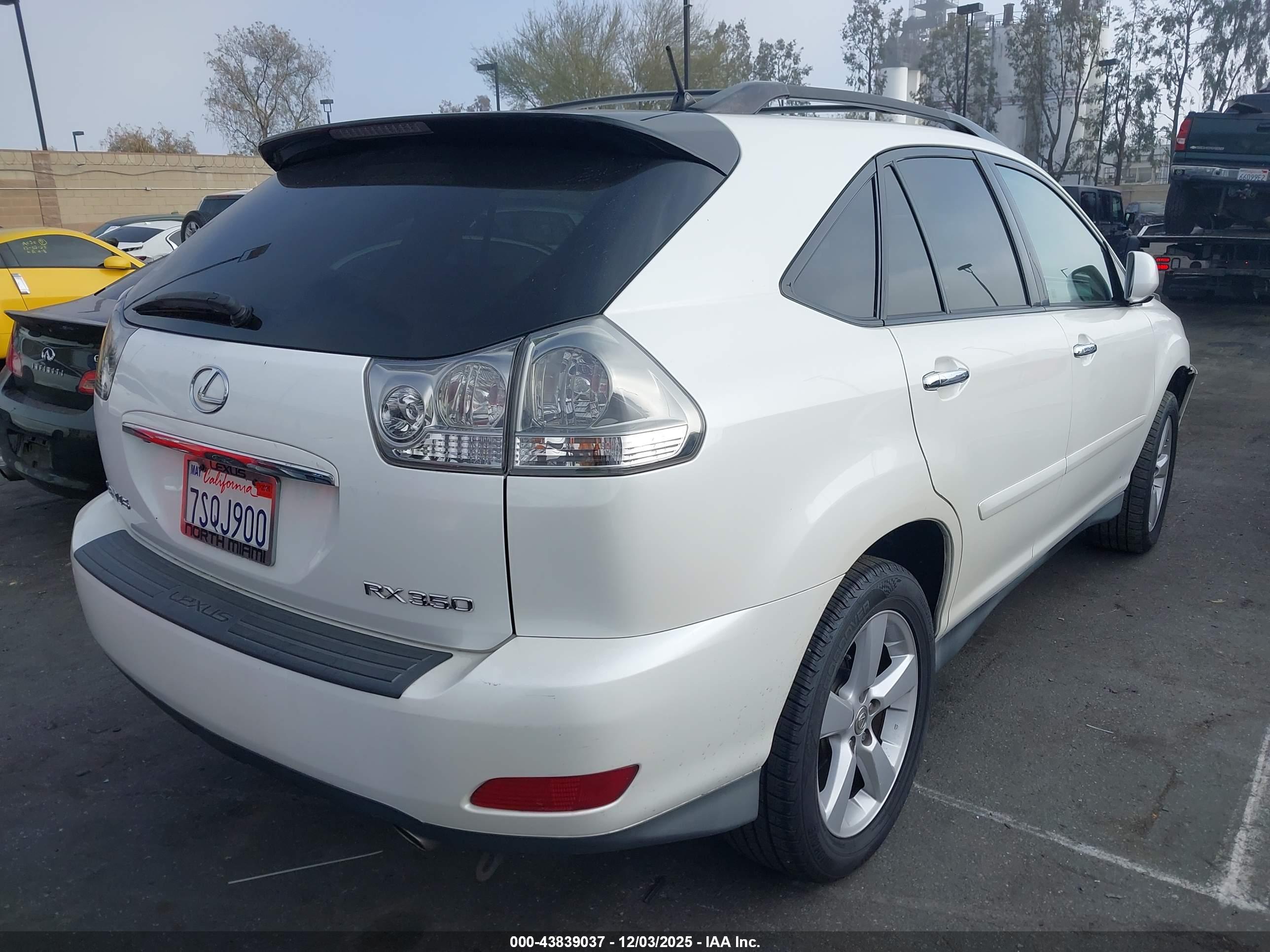 LEXUS RX image 4