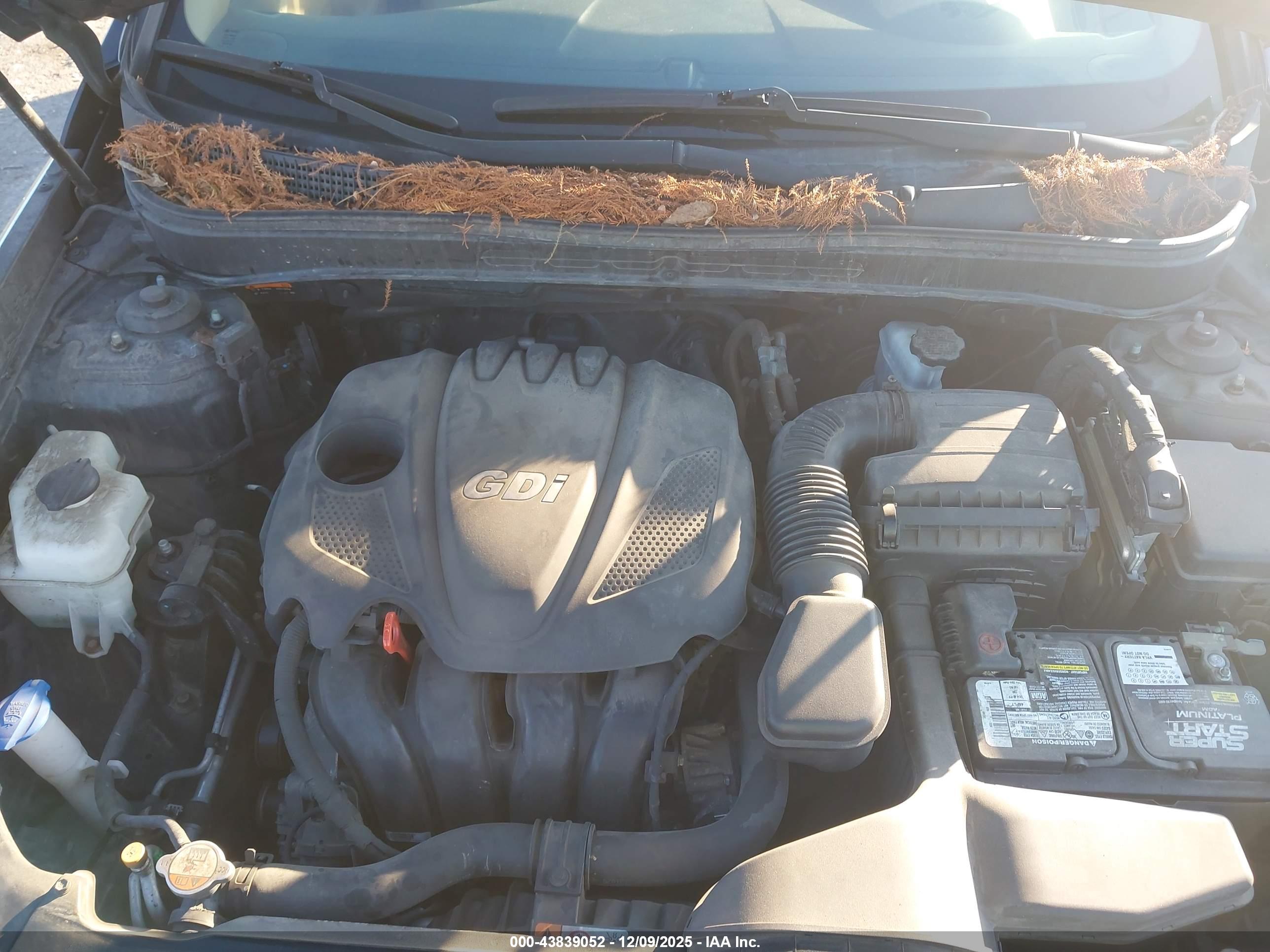 HYUNDAI SONATA image 10