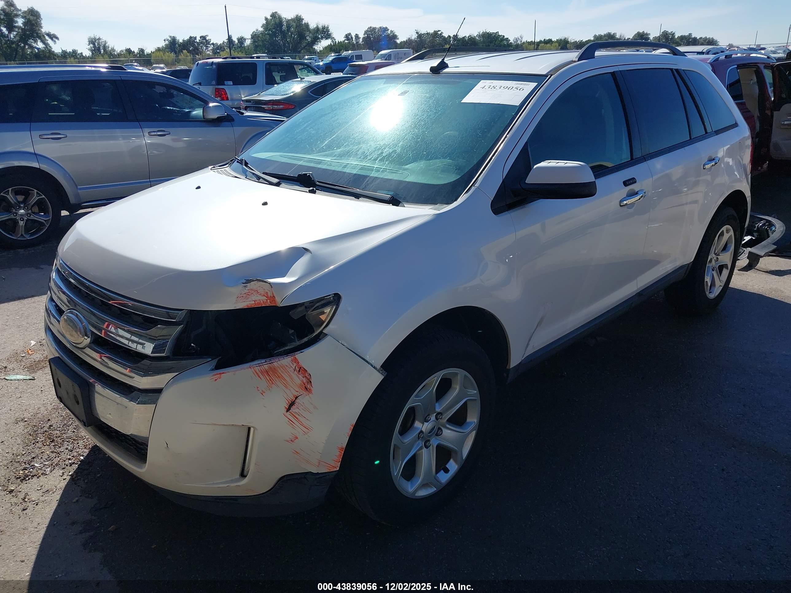 FORD EDGE image 2