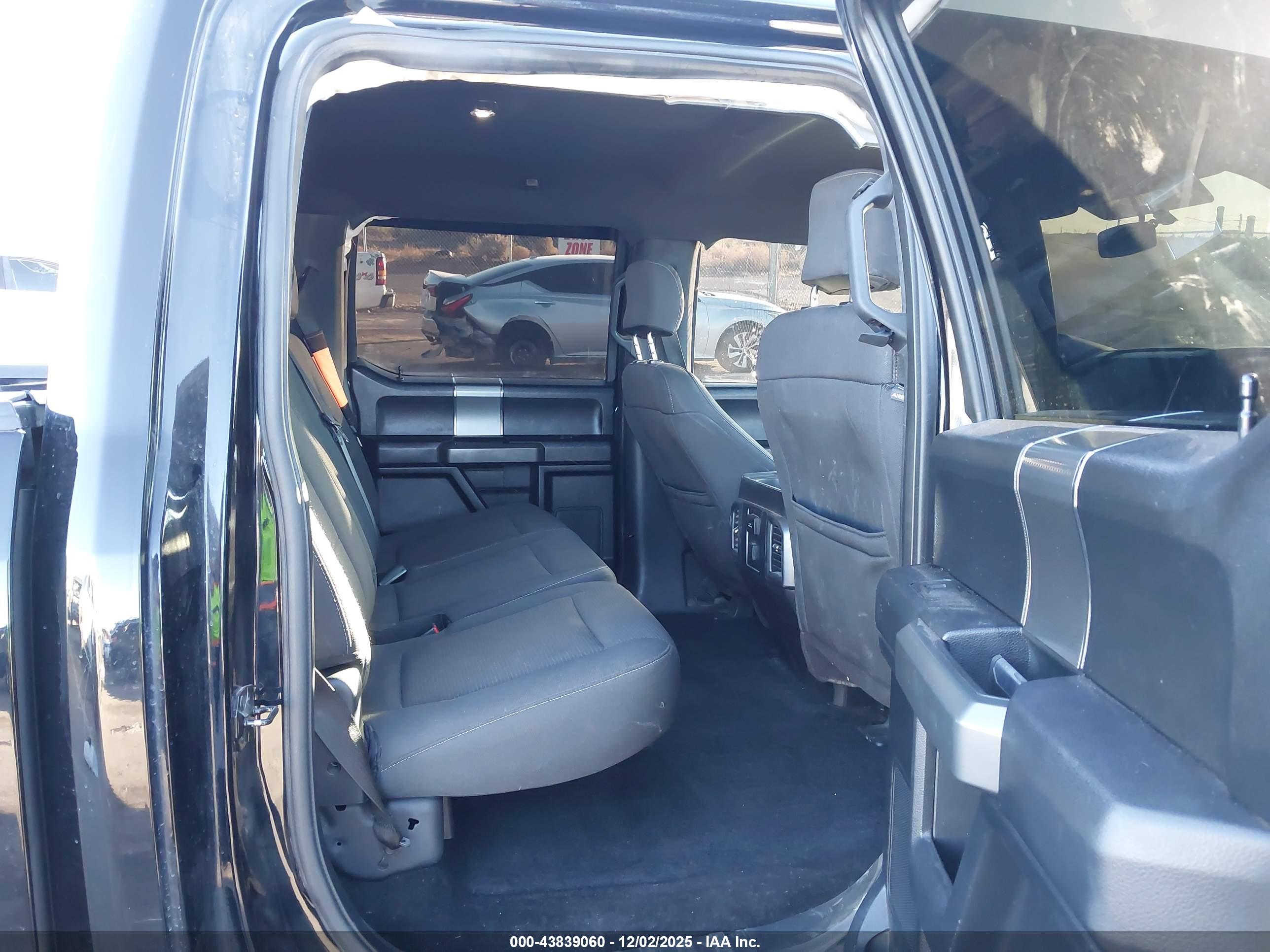 FORD F-150 image 8