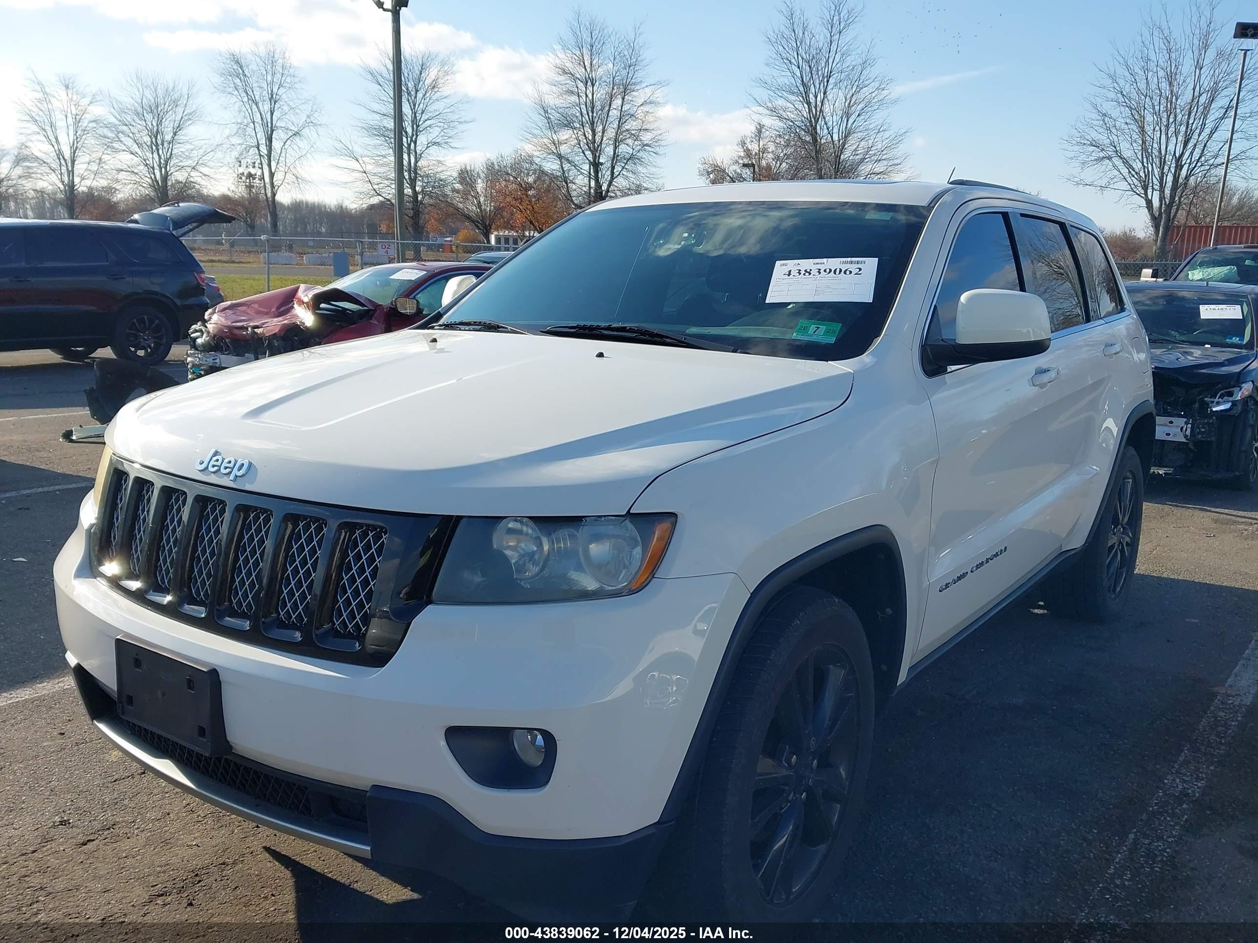 JEEP GRAND image 2