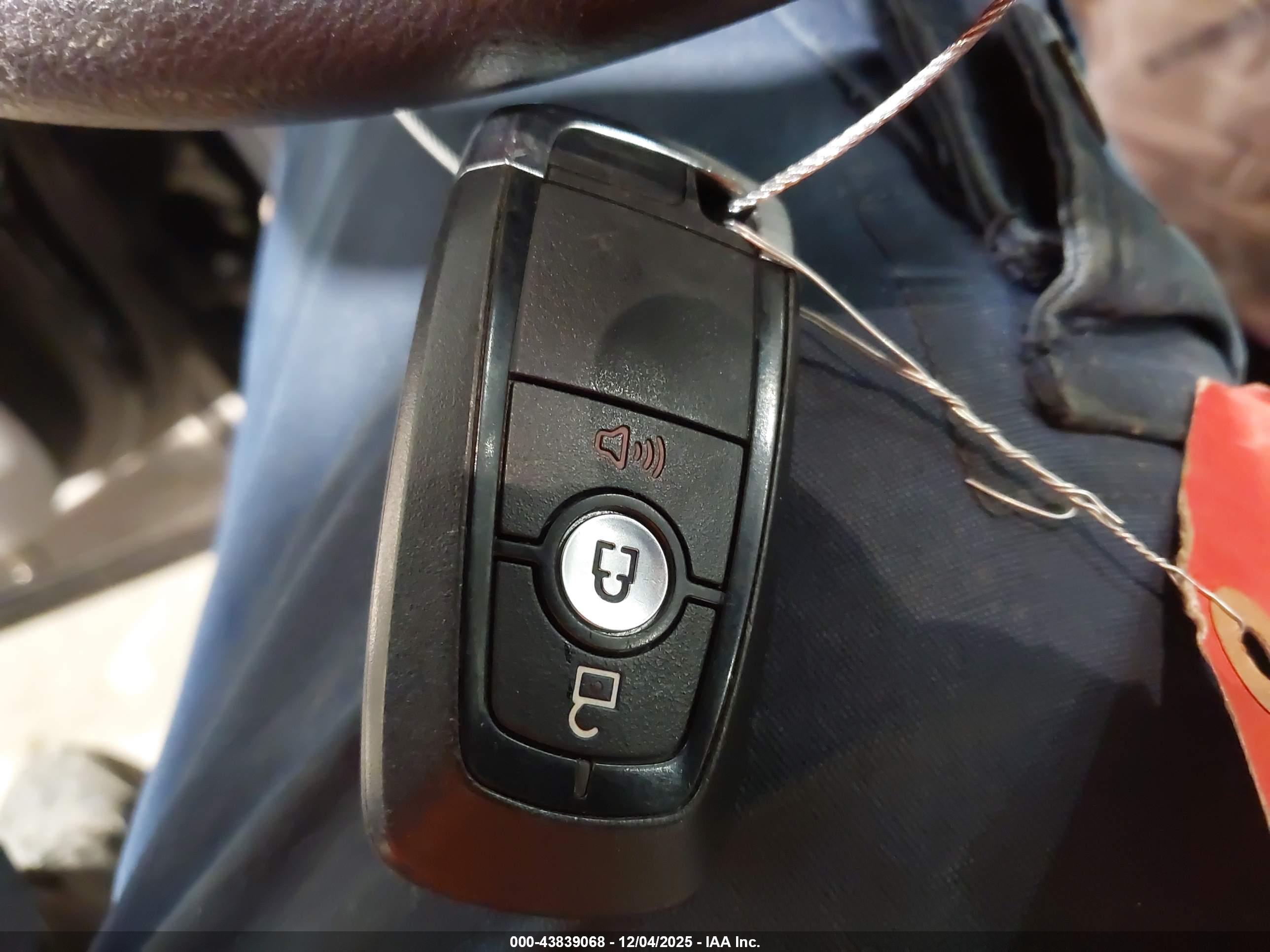 FORD EDGE image 11