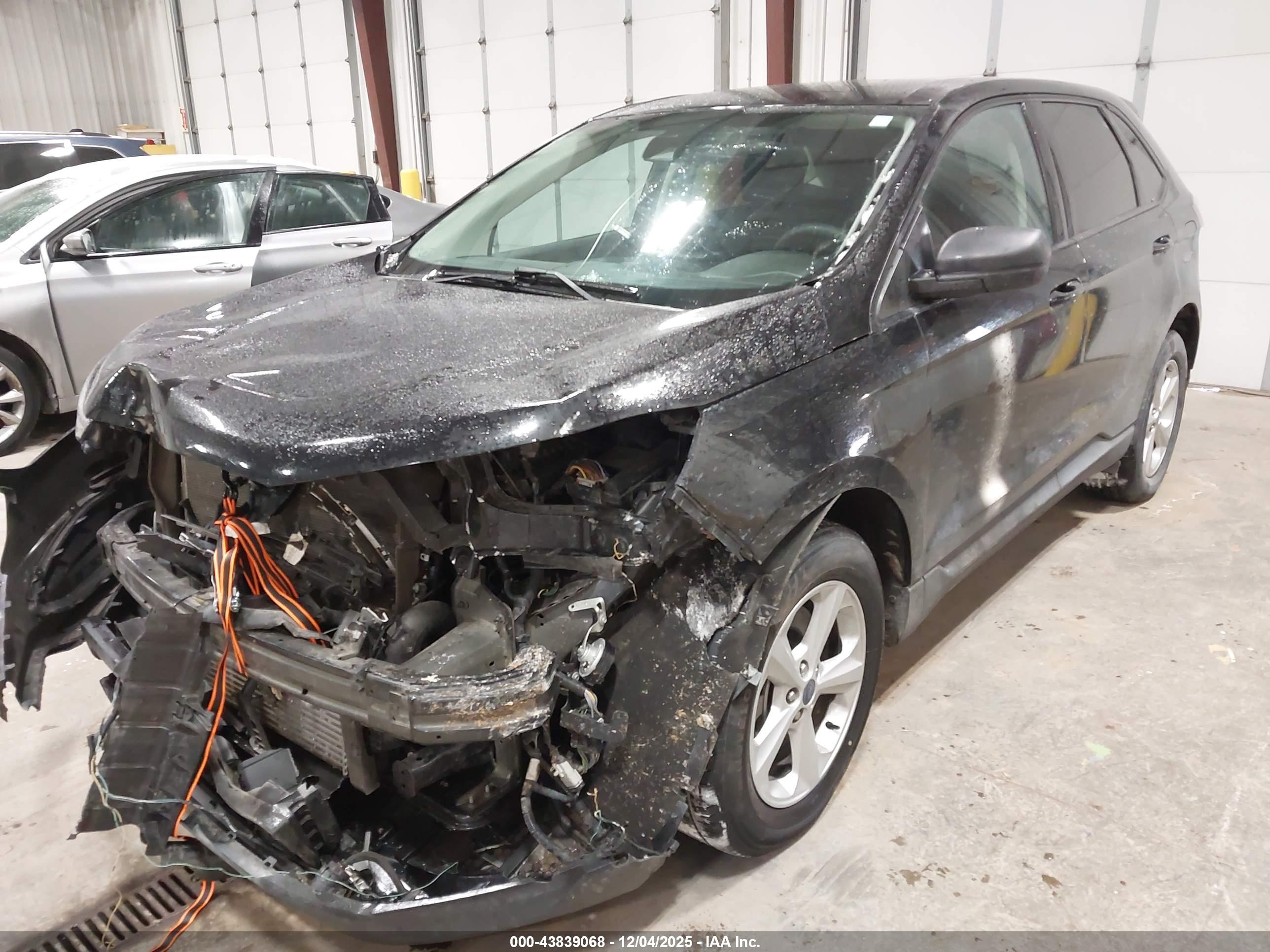 FORD EDGE image 2