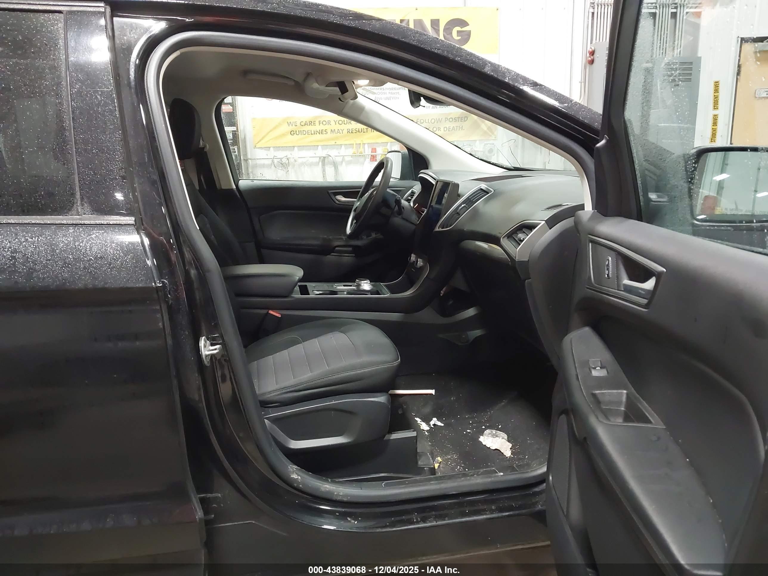 FORD EDGE image 5