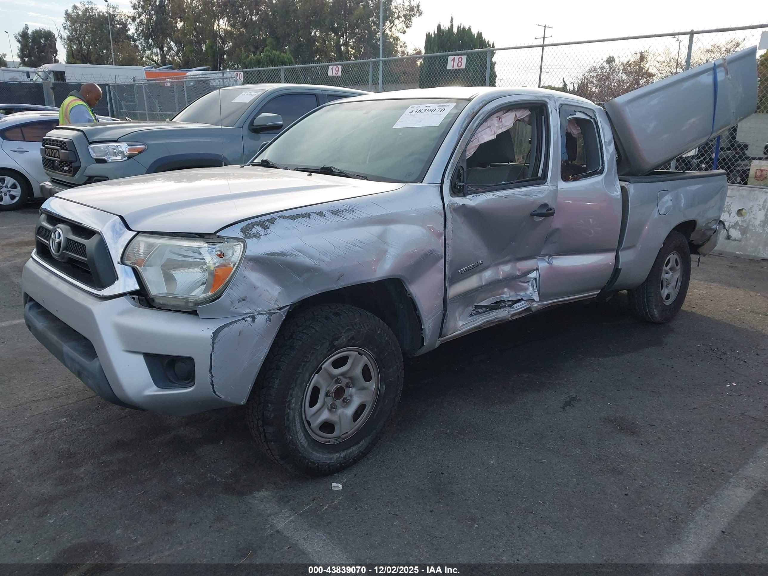 TOYOTA TACOMA image 2